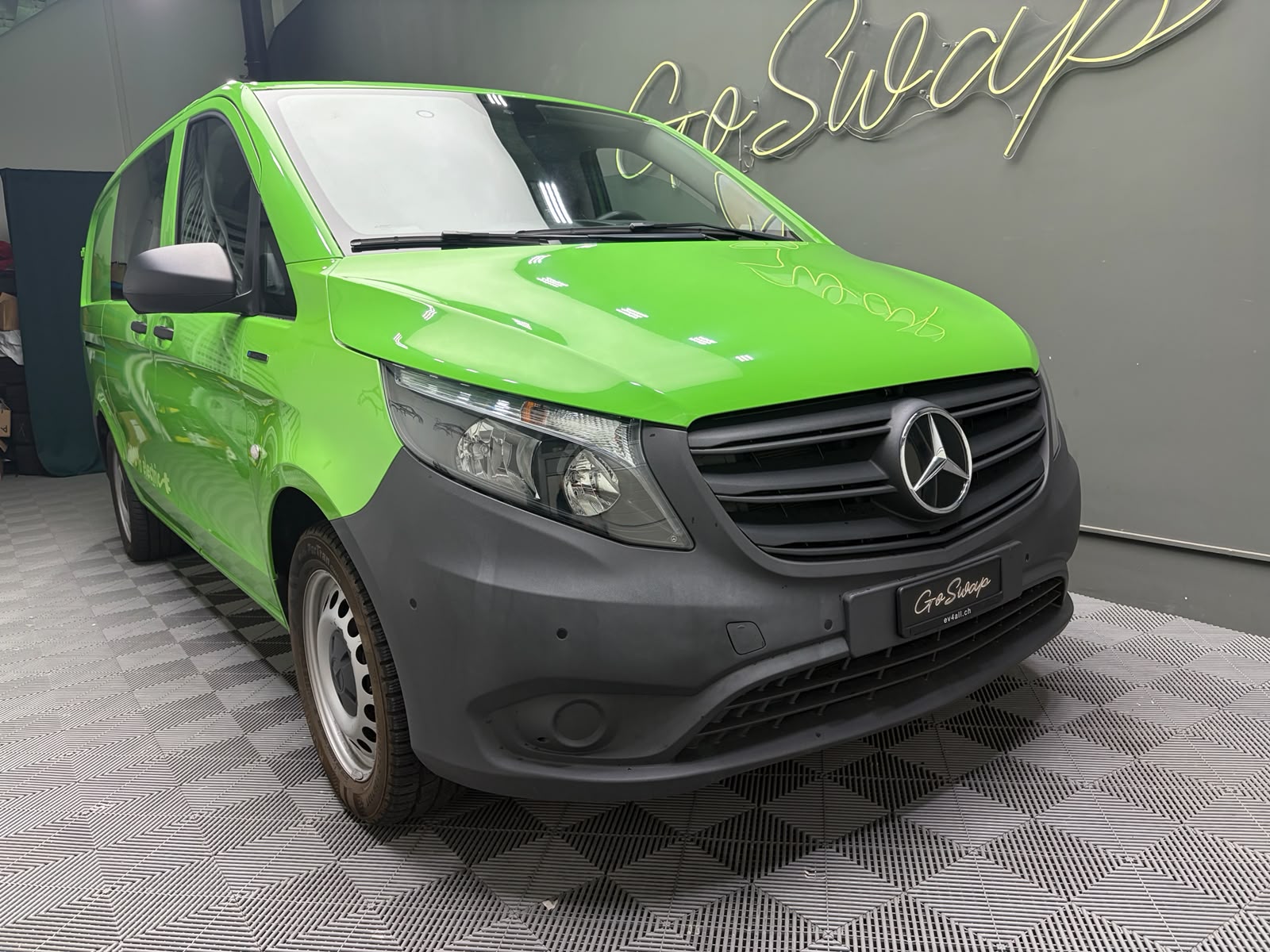 MERCEDES-BENZ eVito 112 Extralang - 60kWh- 314 kms-showroom-element-1