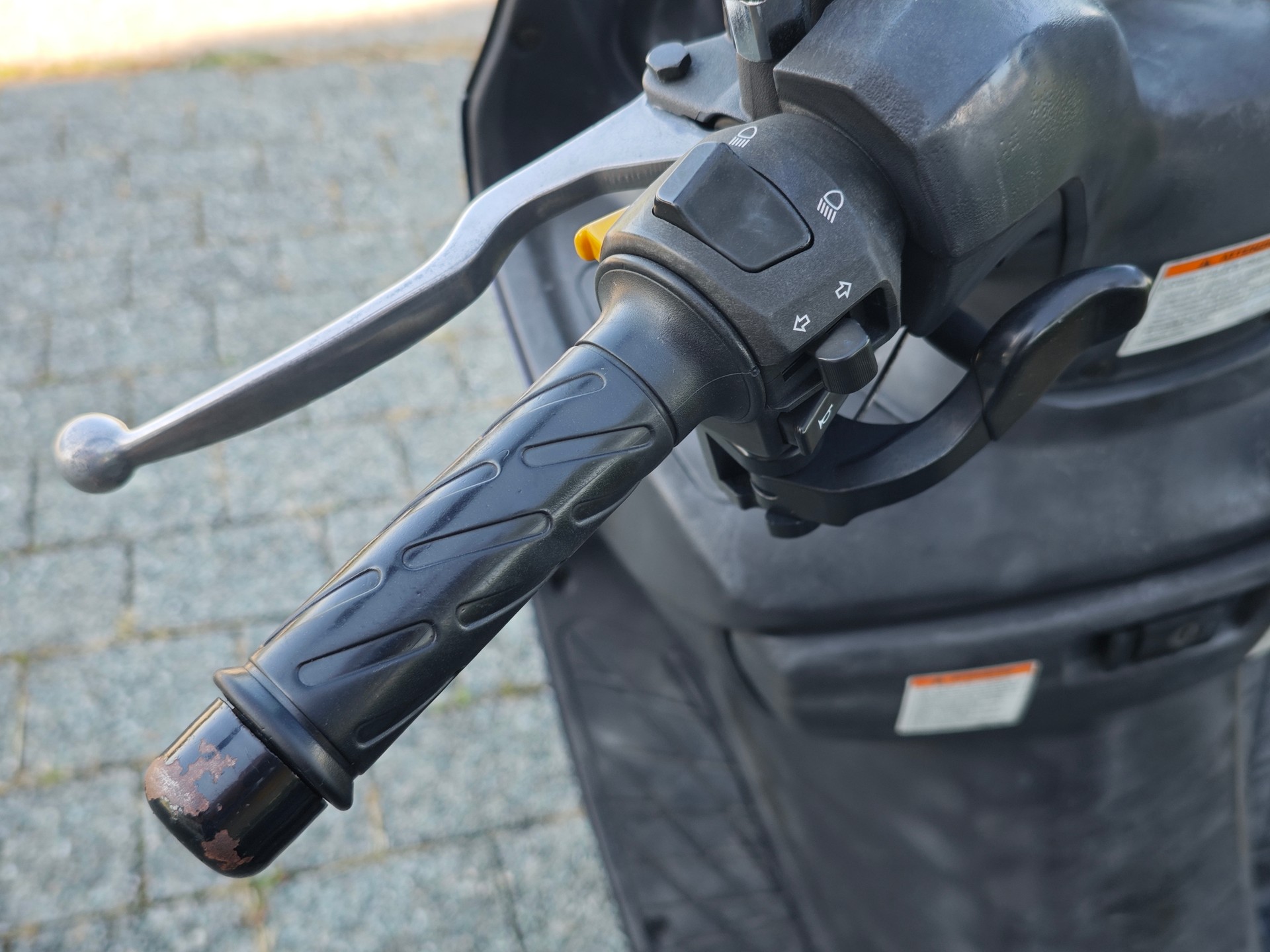 SUZUKI UH 125 K3/K4 Burgman-image-6