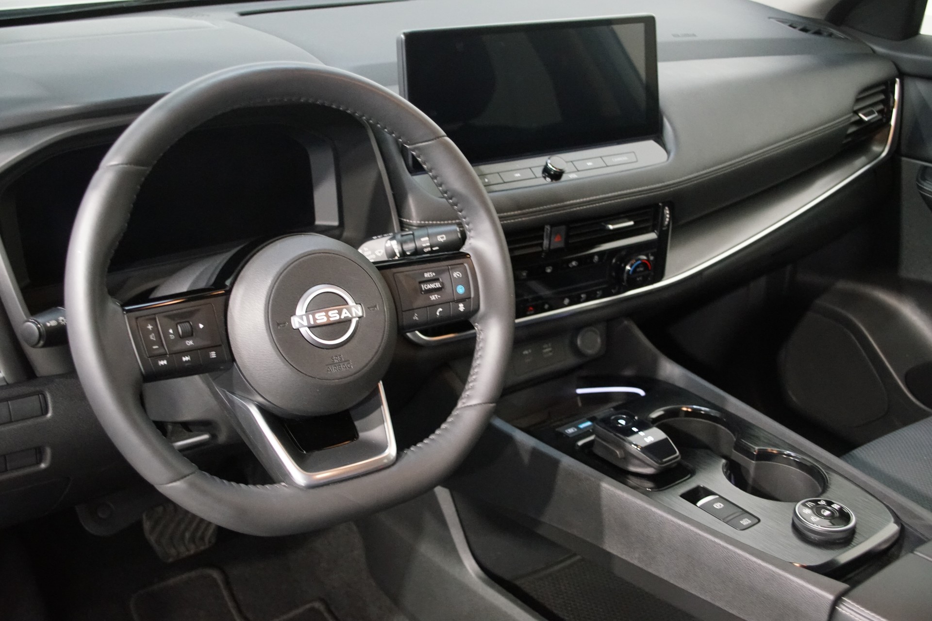 NISSAN X-Trail 1.5 VC-T e-Power 4WD N-Trek ++swiss++-image-13