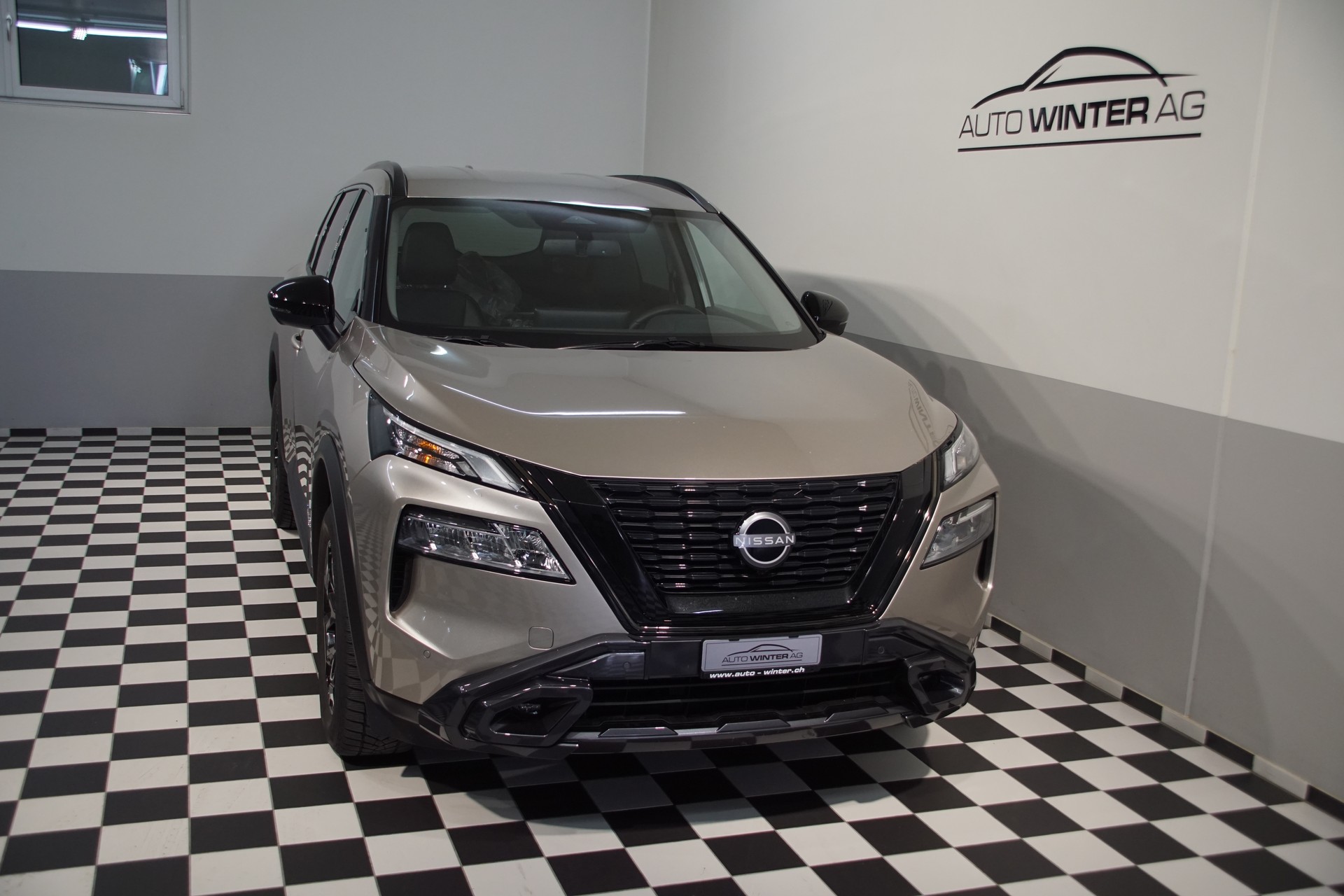 NISSAN X-Trail 1.5 VC-T e-Power 4WD N-Trek ++swiss++-showroom-element-1