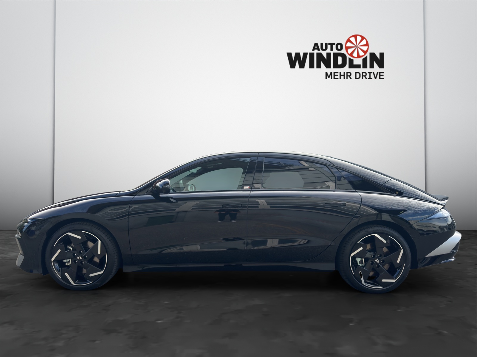 HYUNDAI Ioniq 6 Vertex 4WD 84kWh-showroom-element-2