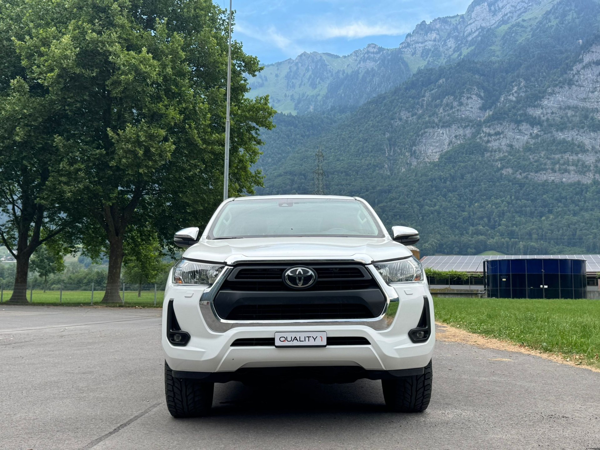 TOYOTA Hilux 2.4D-4D Style Double Cab 4x4 A