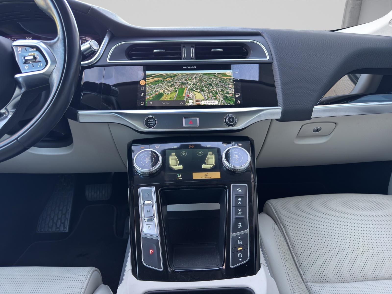 JAGUAR I-Pace EV400 HSE AWD 1.99% Leasing / Luftfederung-image-12