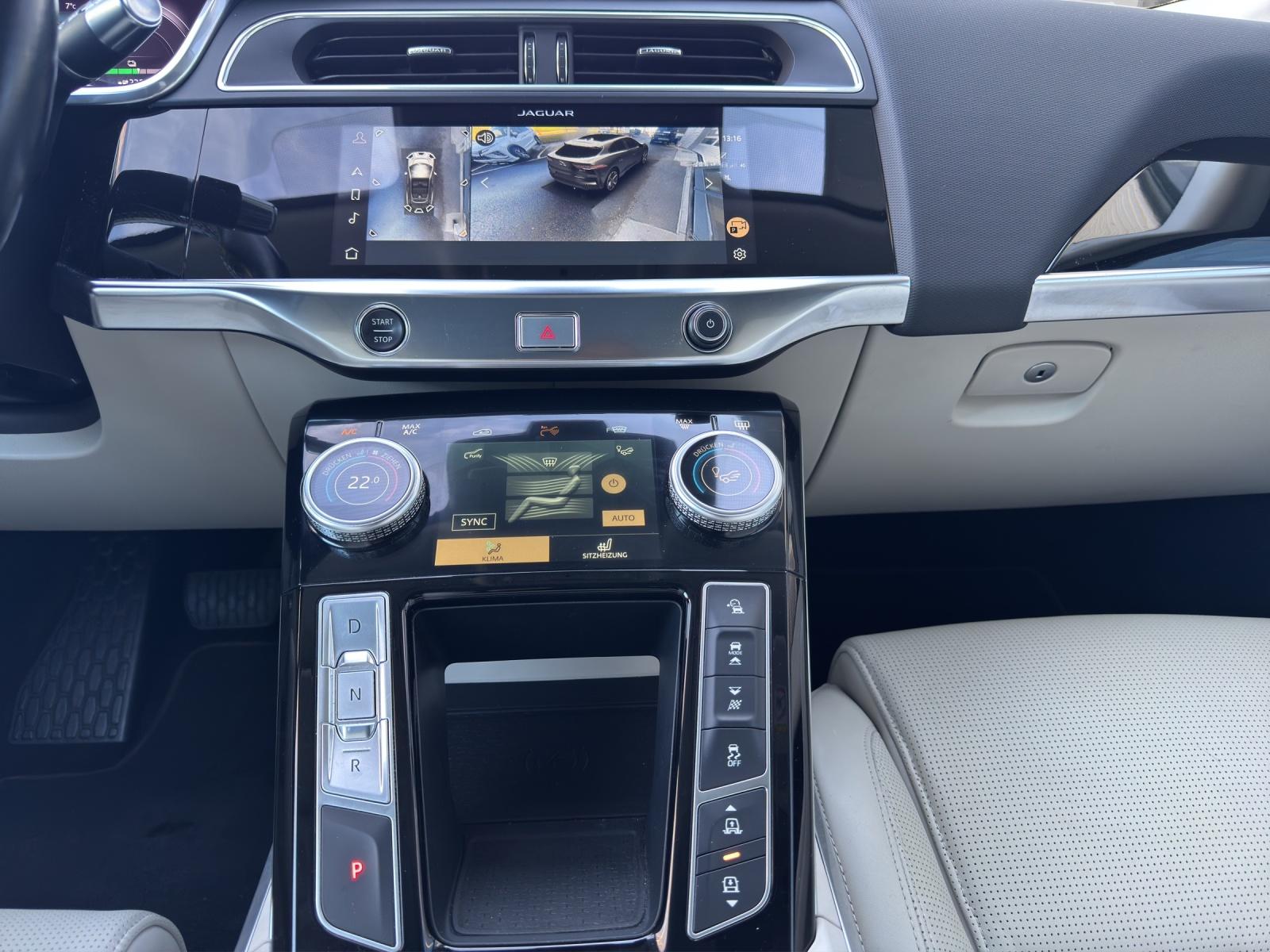 JAGUAR I-Pace EV400 HSE AWD 1.99% Leasing / Luftfederung-image-13