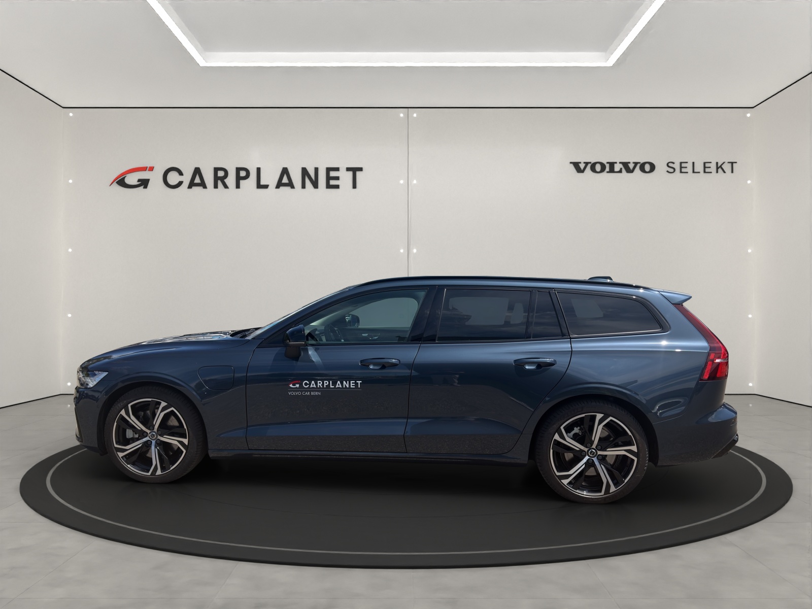 VOLVO V60 2.0 T6 TE Plus Dark eAWD .-showroom-element-2