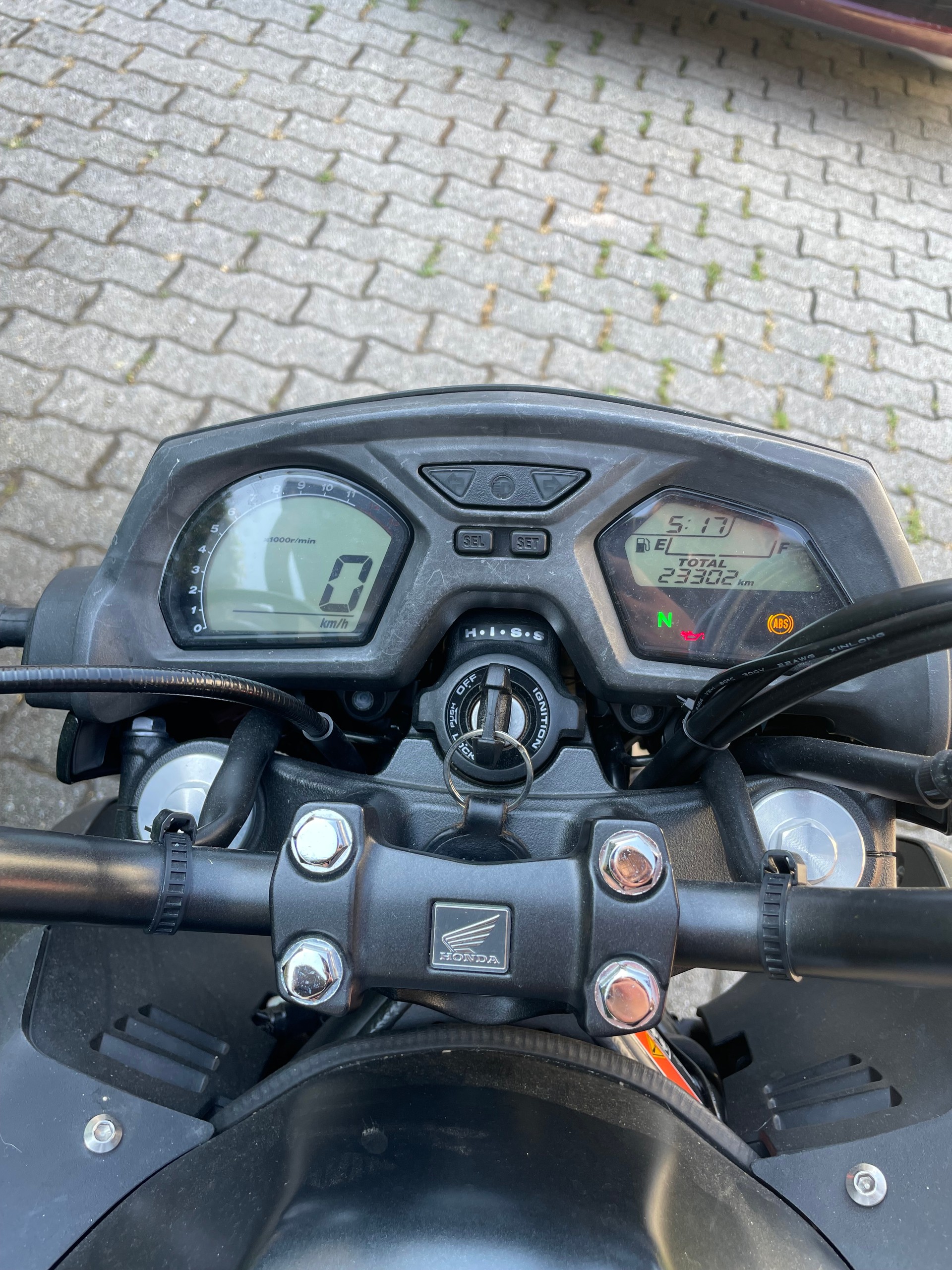 HONDA CB 650 F ABS-image-4