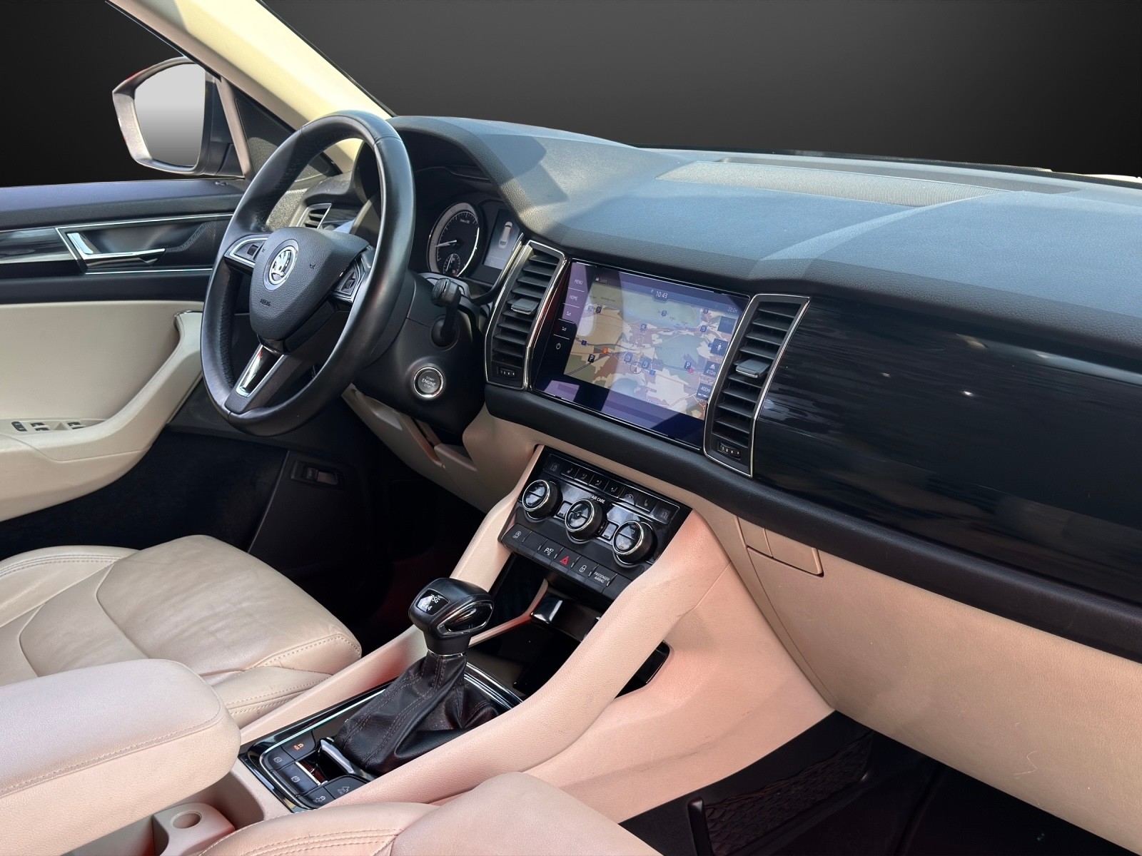 SKODA Kodiaq 2.0 TSI Style DSG 4x4 mit 180 PS * 7-Plätzer *-image-9