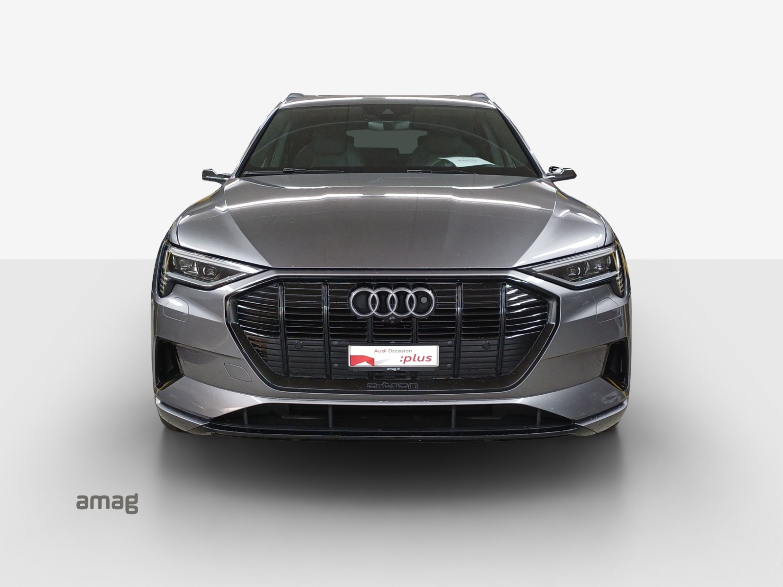 AUDI e-tron 55 Advanced quattro-image-6