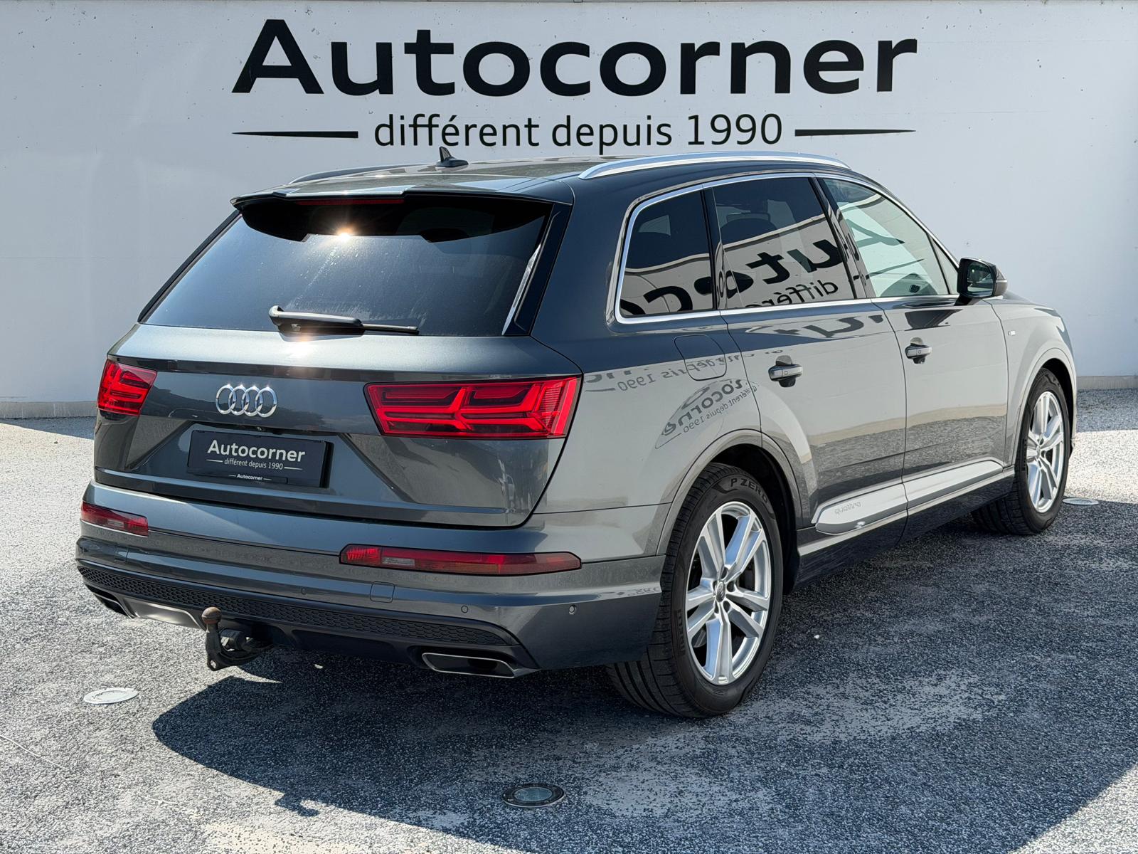 AUDI Q7 3.0 TDI quattro tiptronic-showroom-element-3