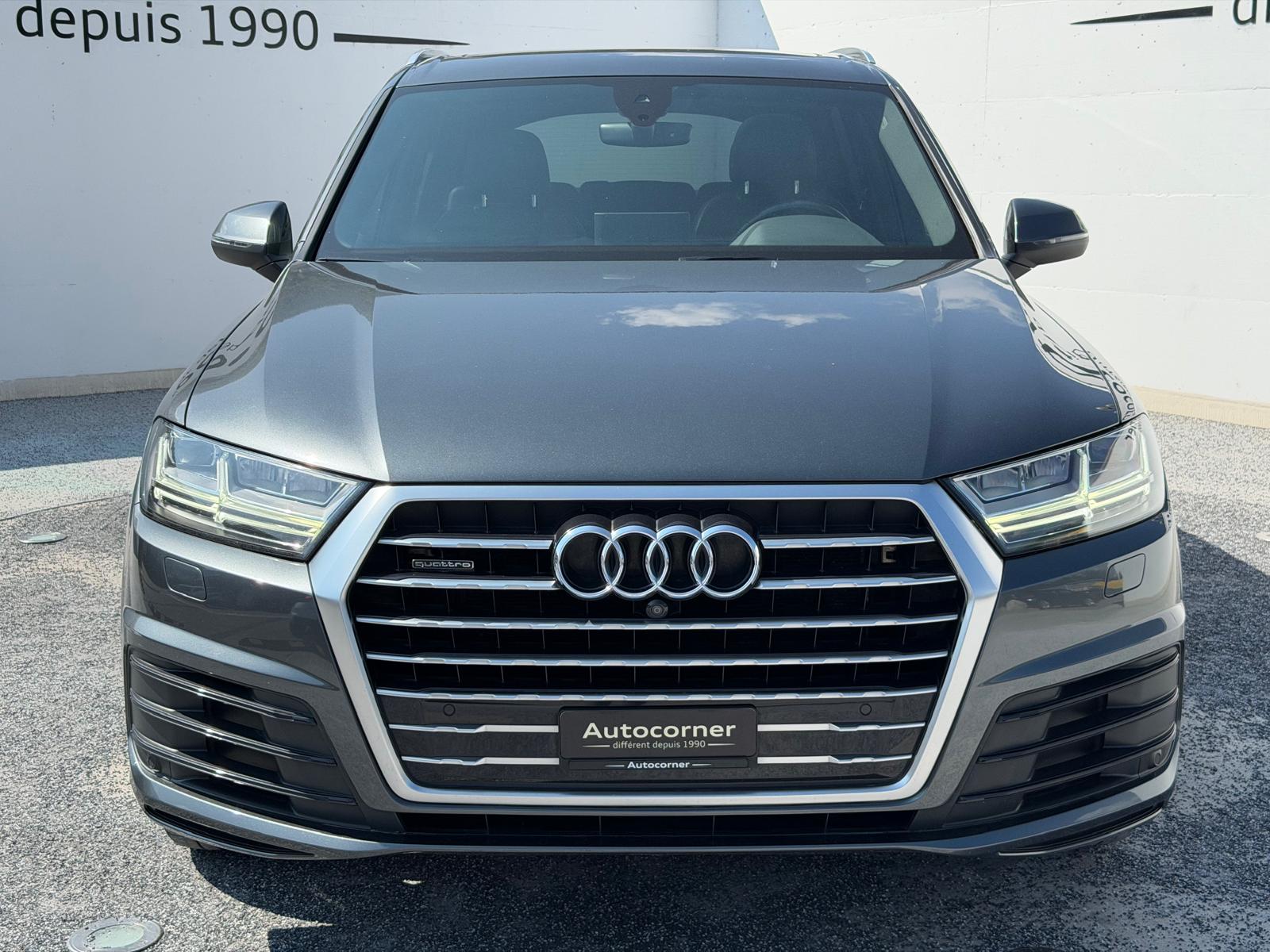 AUDI Q7 3.0 TDI quattro tiptronic-showroom-element-1