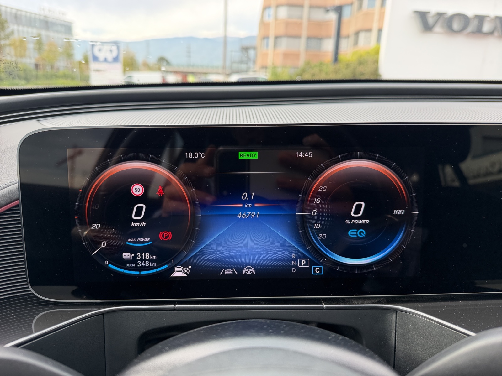 MERCEDES-BENZ EQC 400 4Matic EQ Star-image-15