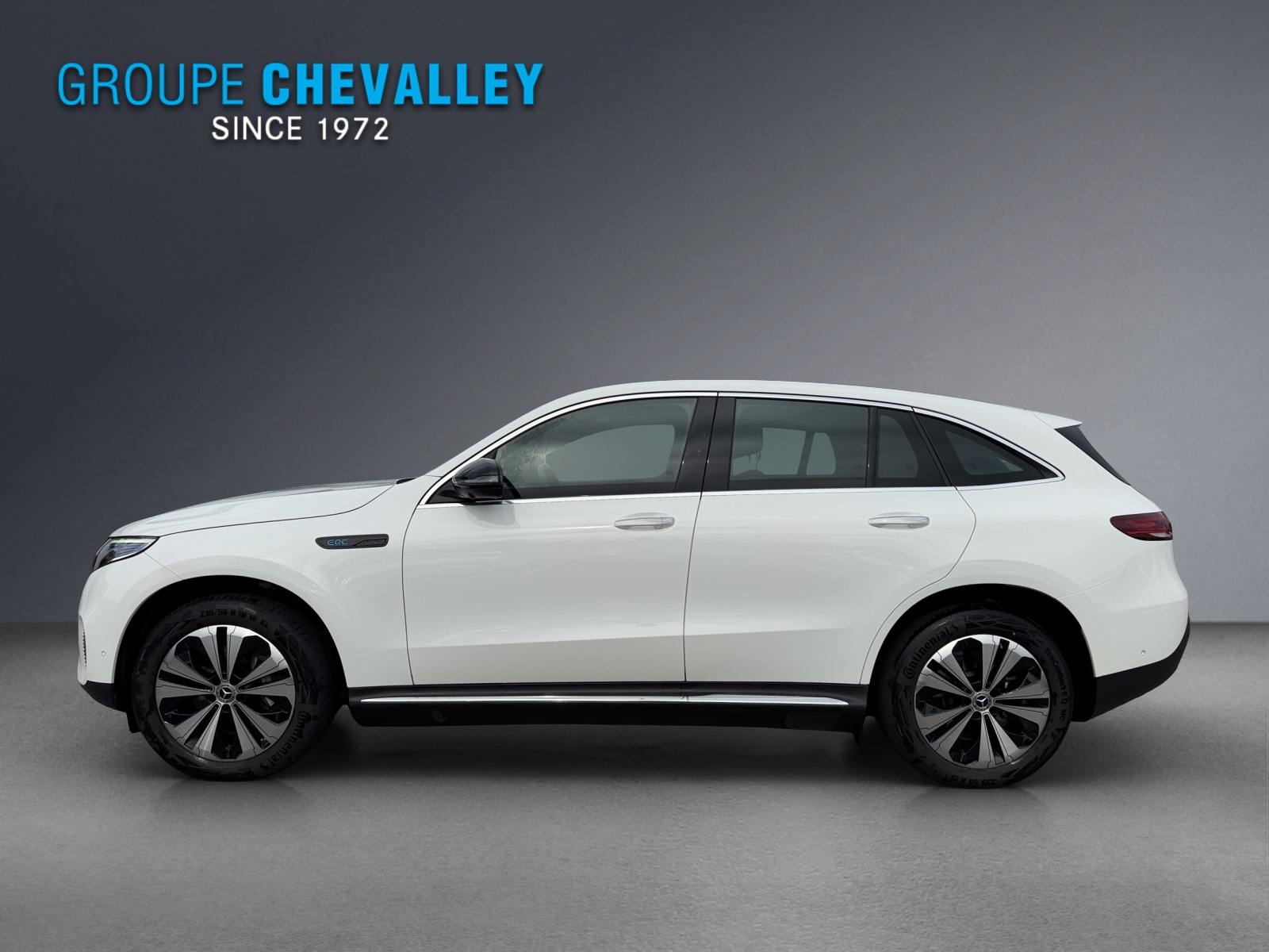 MERCEDES-BENZ EQC 400 4Matic EQ Star-showroom-element-2