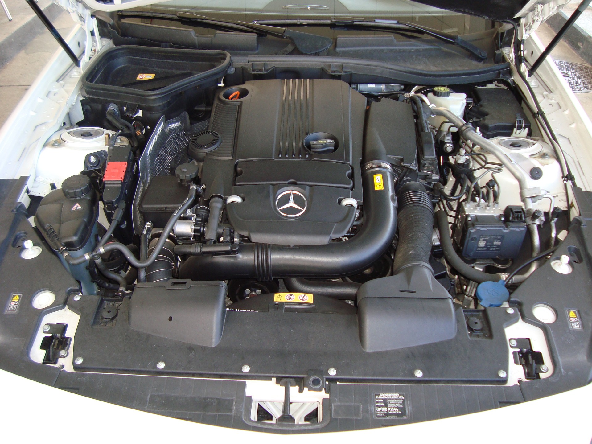 MERCEDES-BENZ SLK 250 7G-Tronic-image-11