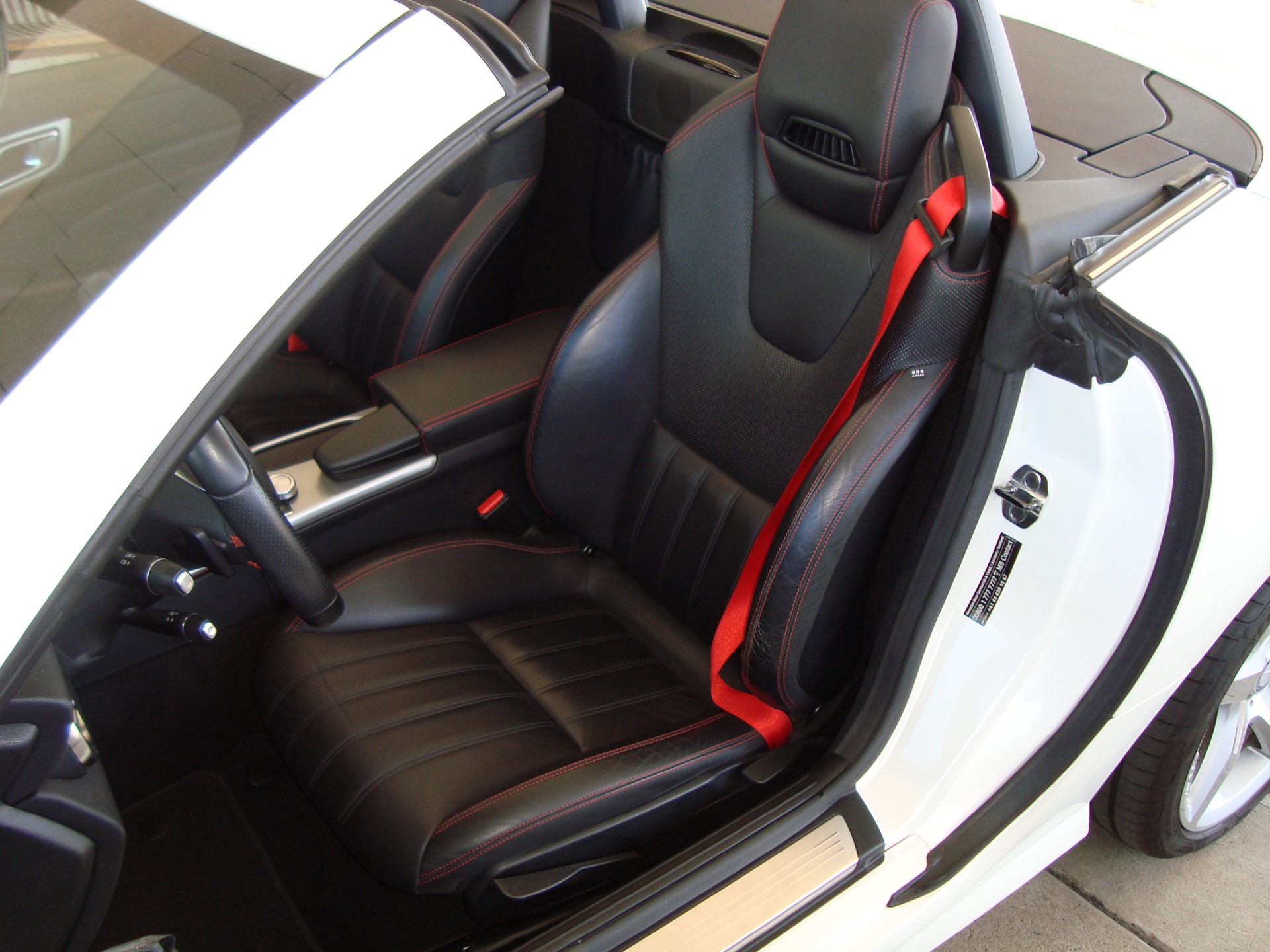 MERCEDES-BENZ SLK 250 7G-Tronic-image-9