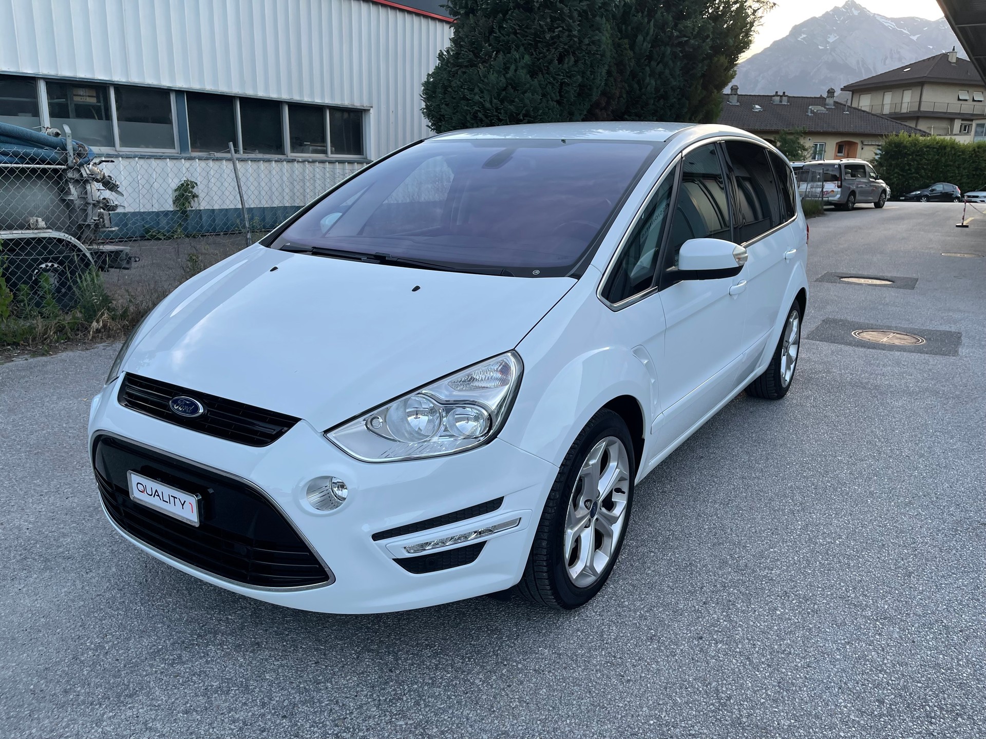 FORD S-Max 2.0 TDCi TitaniumS-showroom-element-2