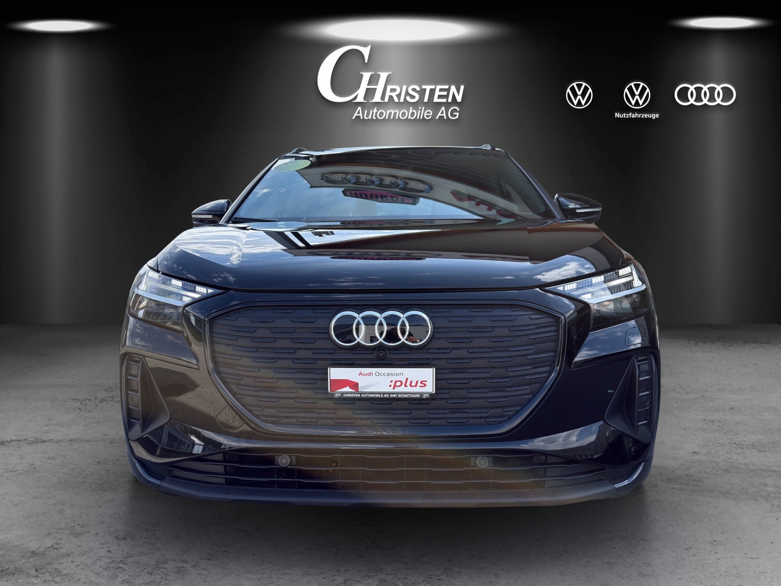 AUDI Q4 e-tron 40-showroom-element-3