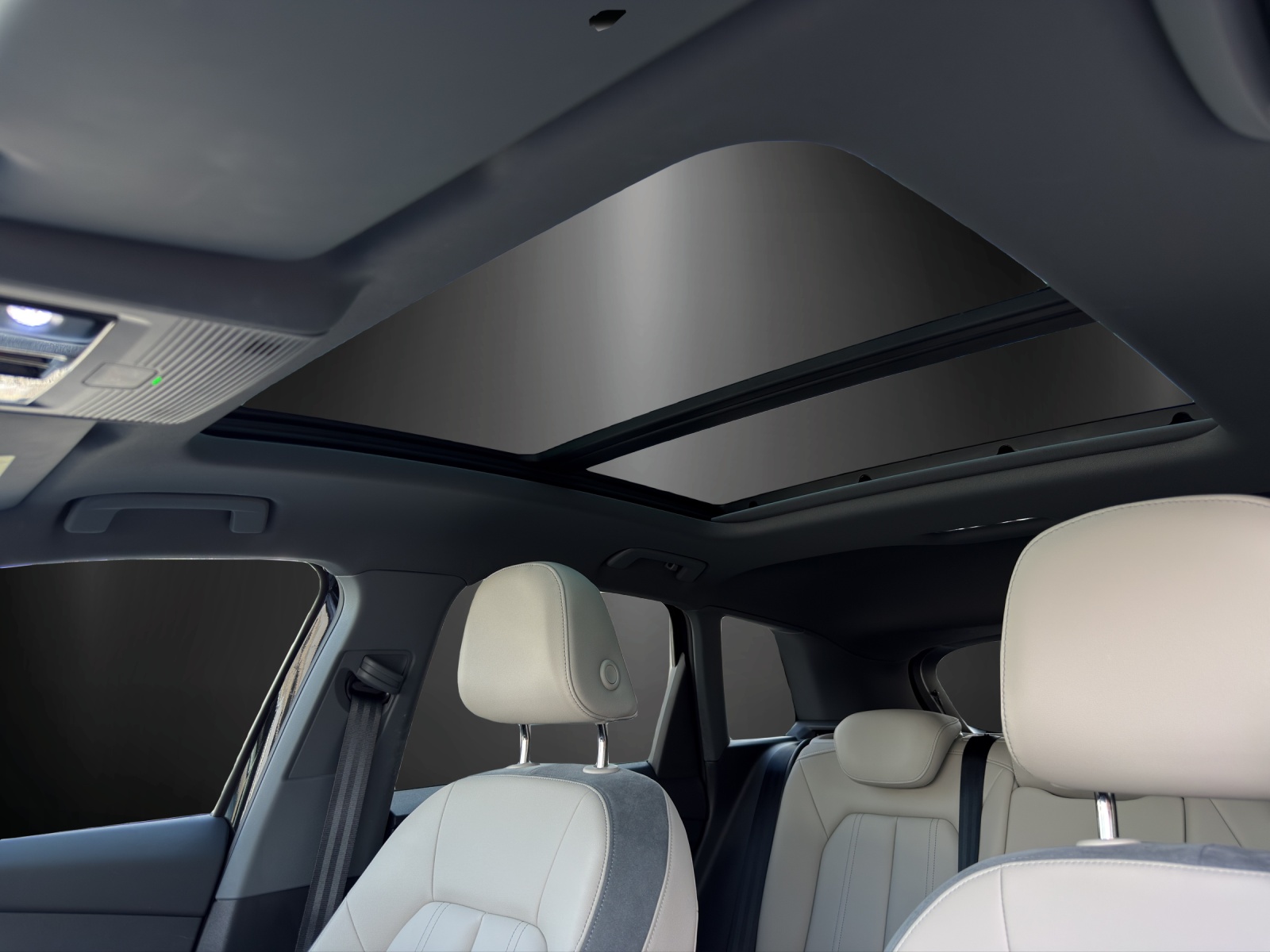 AUDI Q4 e-tron 40-image-16