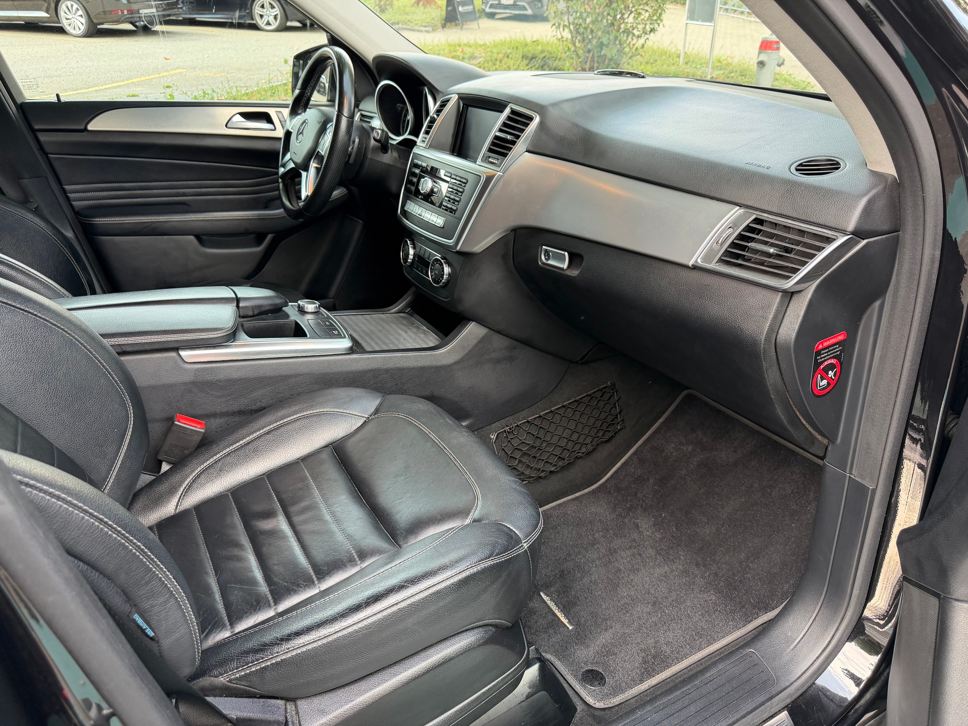 MERCEDES-BENZ ML 350 BlueTEC 4Matic 7G-Tronic-image-11