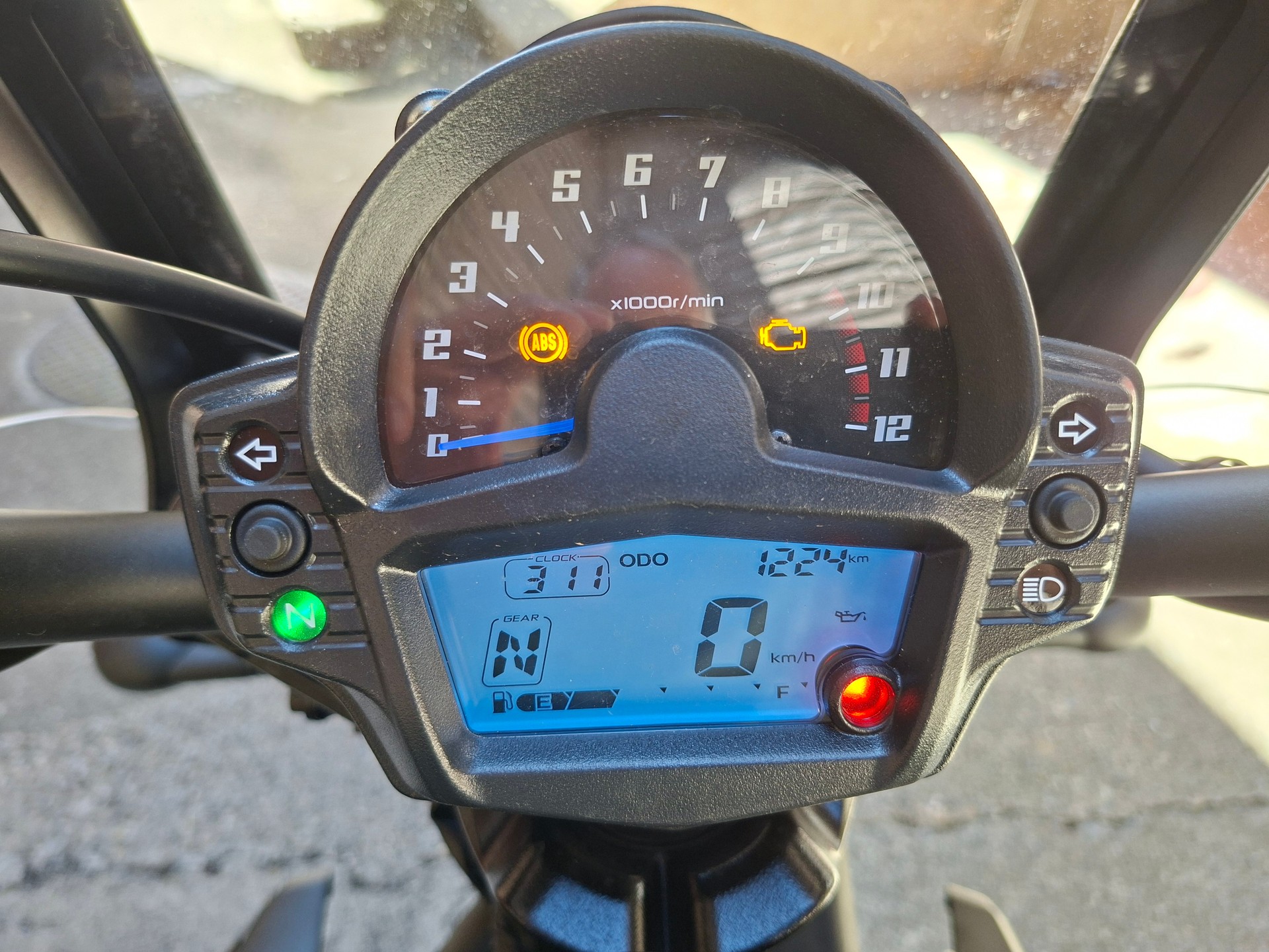 KAWASAKI Vulcan S Tourer-image-3