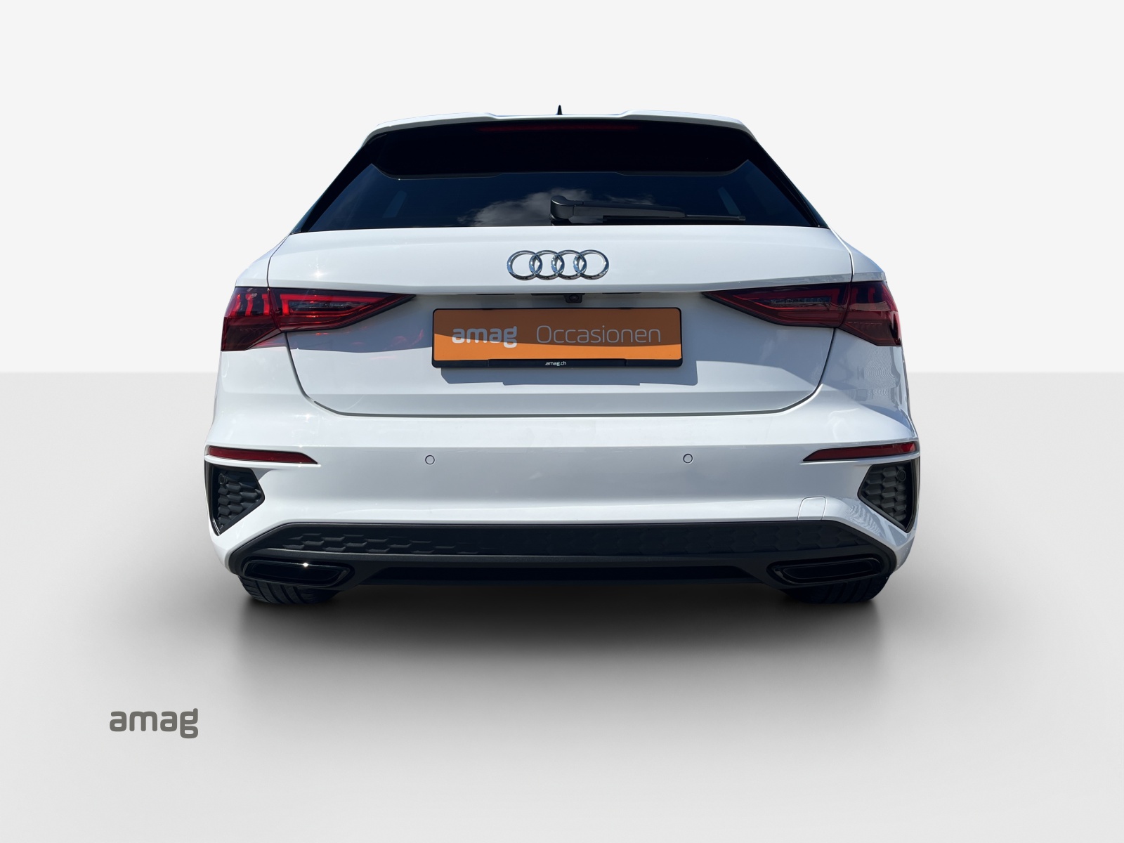 AUDI A3 Sportback 35 TFSI S line Attraction S-tronic-showroom-element-3