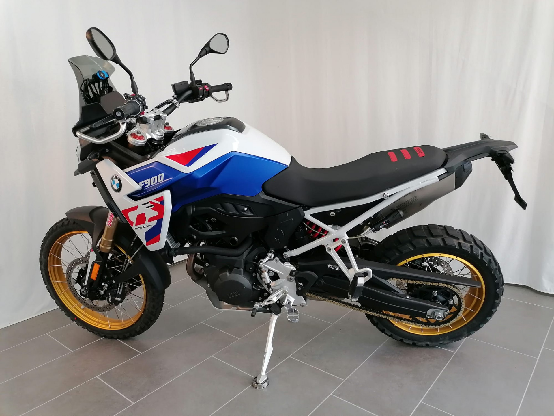 BMW F 900 GS Trophy-image-3