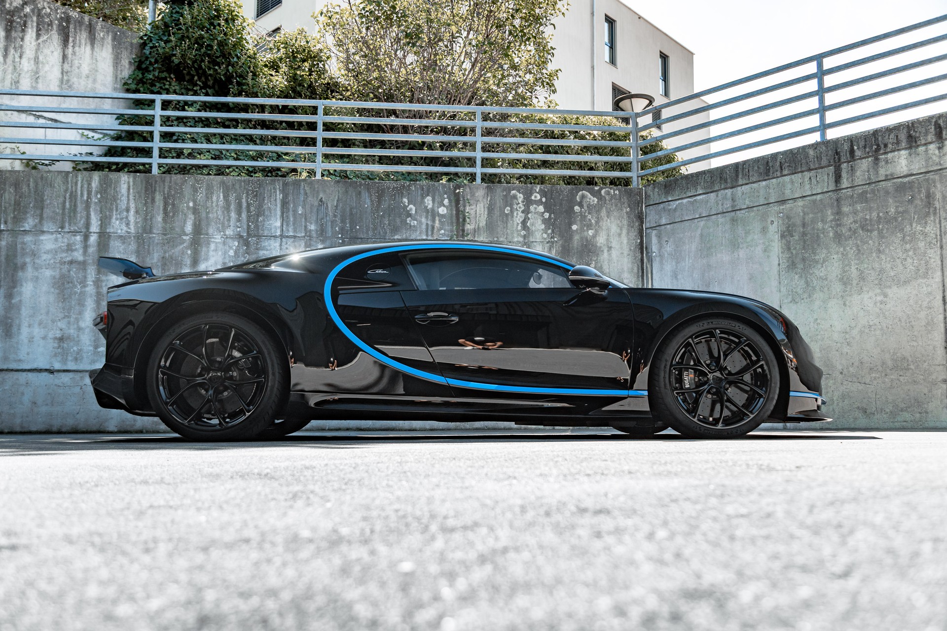 BUGATTI CHIRON