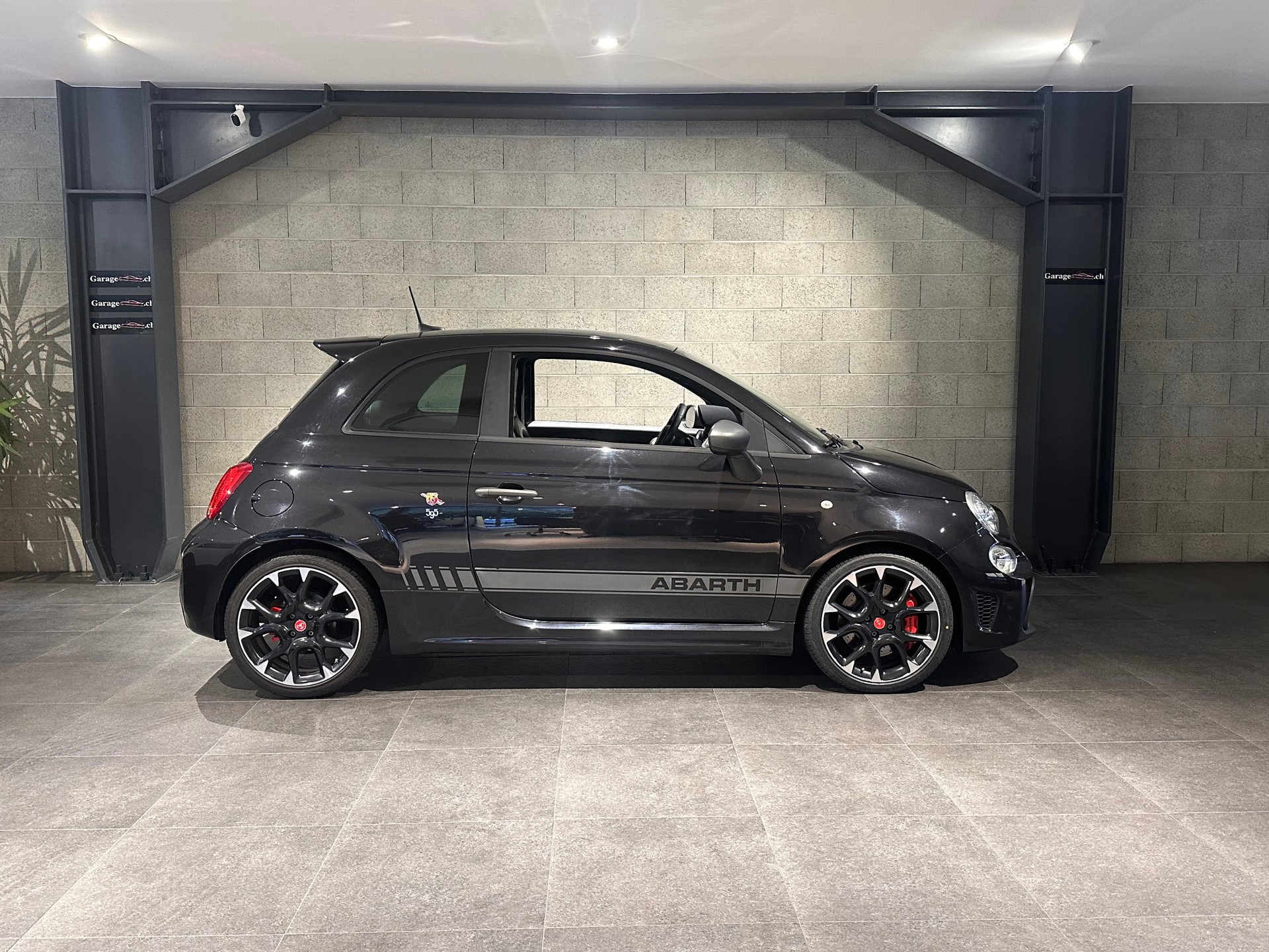 FIAT 595 1.4 16V T Abarth Competizione-image-3