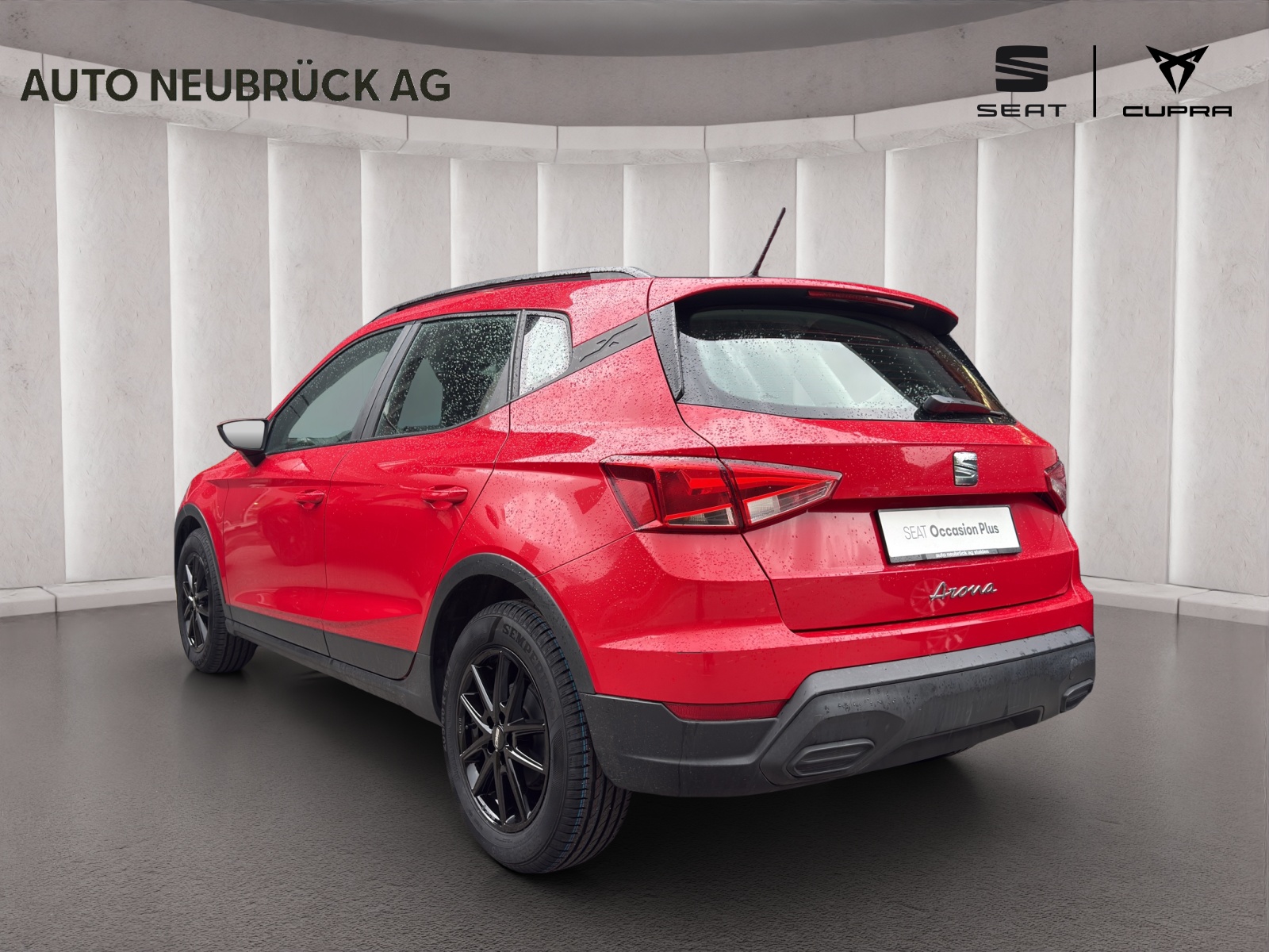 SEAT Arona 1.0 TSI Eco Reference-showroom-element-1