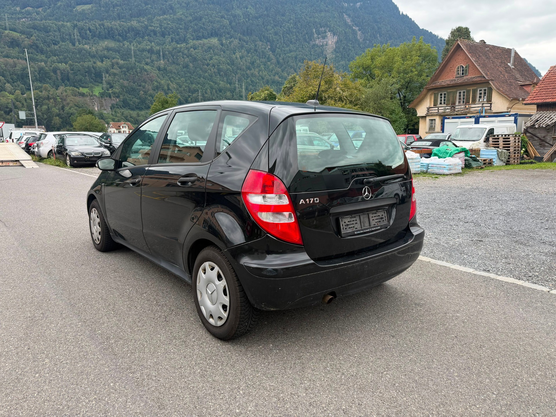 MERCEDES-BENZ A 170 Elégance Edition A-showroom-element-3