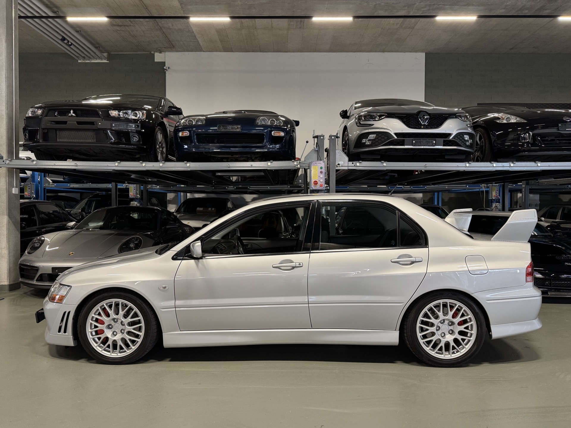 MITSUBISHI Lancer Evo VII RS2