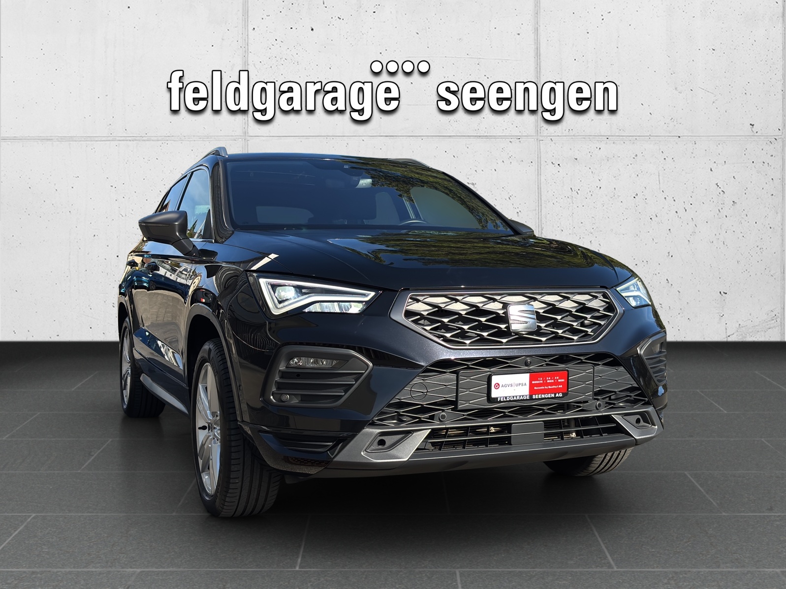 SEAT Ateca 2.0 TSI FR 4Drive DSG mit AHK, Panorama-Schiebe-/Ausstelldach & 360° Kamera-showroom-element-2