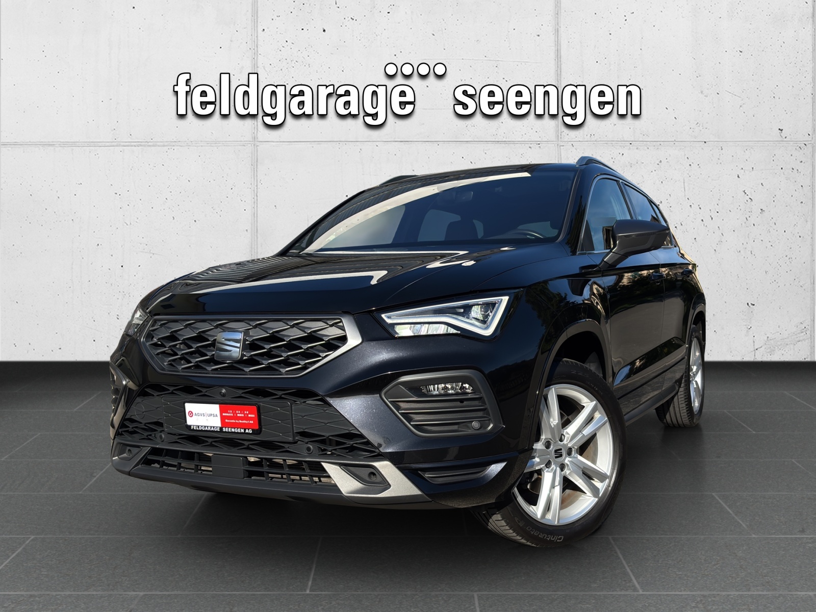 SEAT Ateca 2.0 TSI FR 4Drive DSG mit AHK, Panorama-Schiebe-/Ausstelldach & 360° Kamera