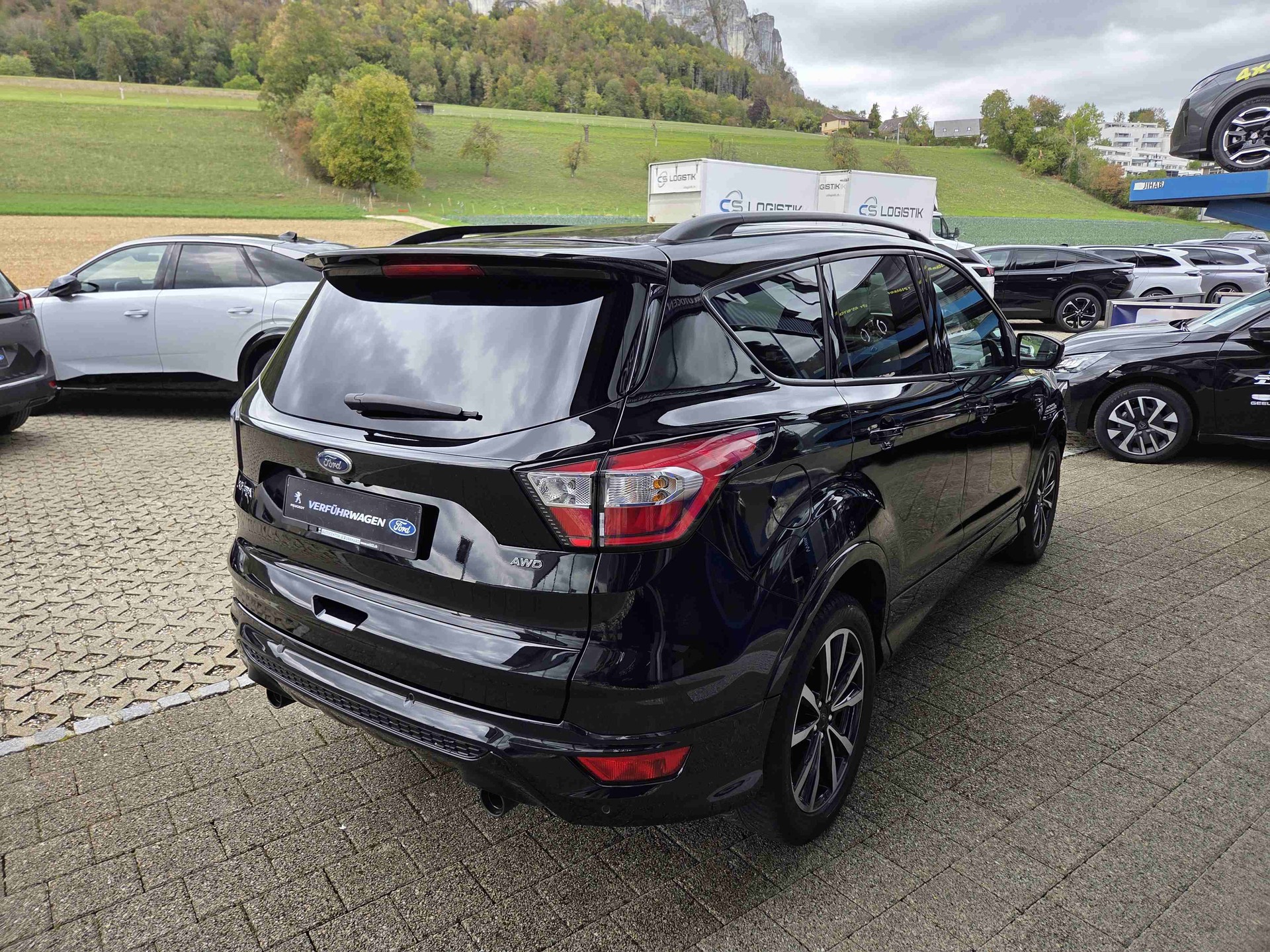 FORD Kuga 2.0 EcoB ST-Line X High-showroom-element-3