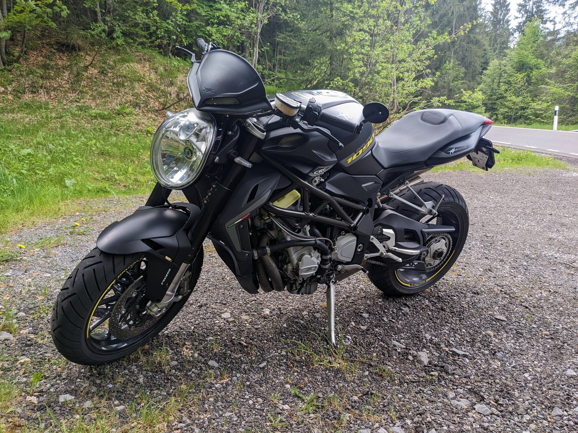 MV AGUSTA B4 Brutale 1090 ABS-image-4