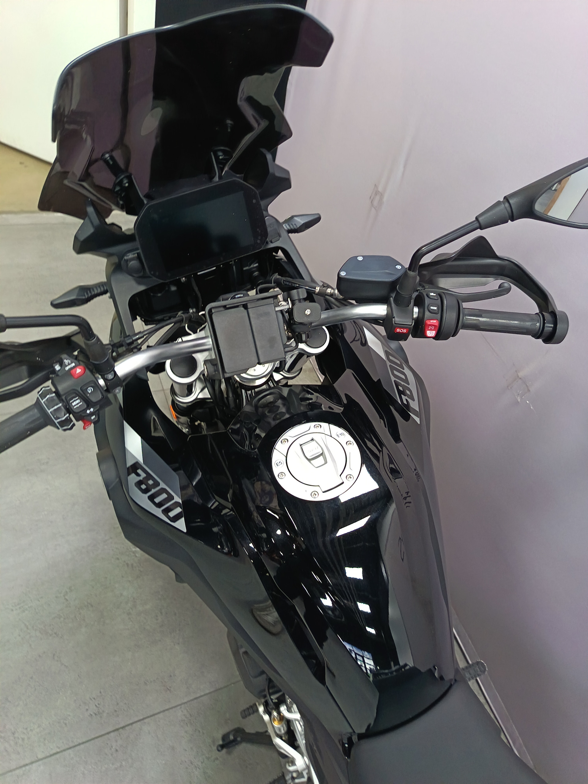 BMW F 800 GS Triple Black - Kit surb. - leasing à 189 chf-image-4