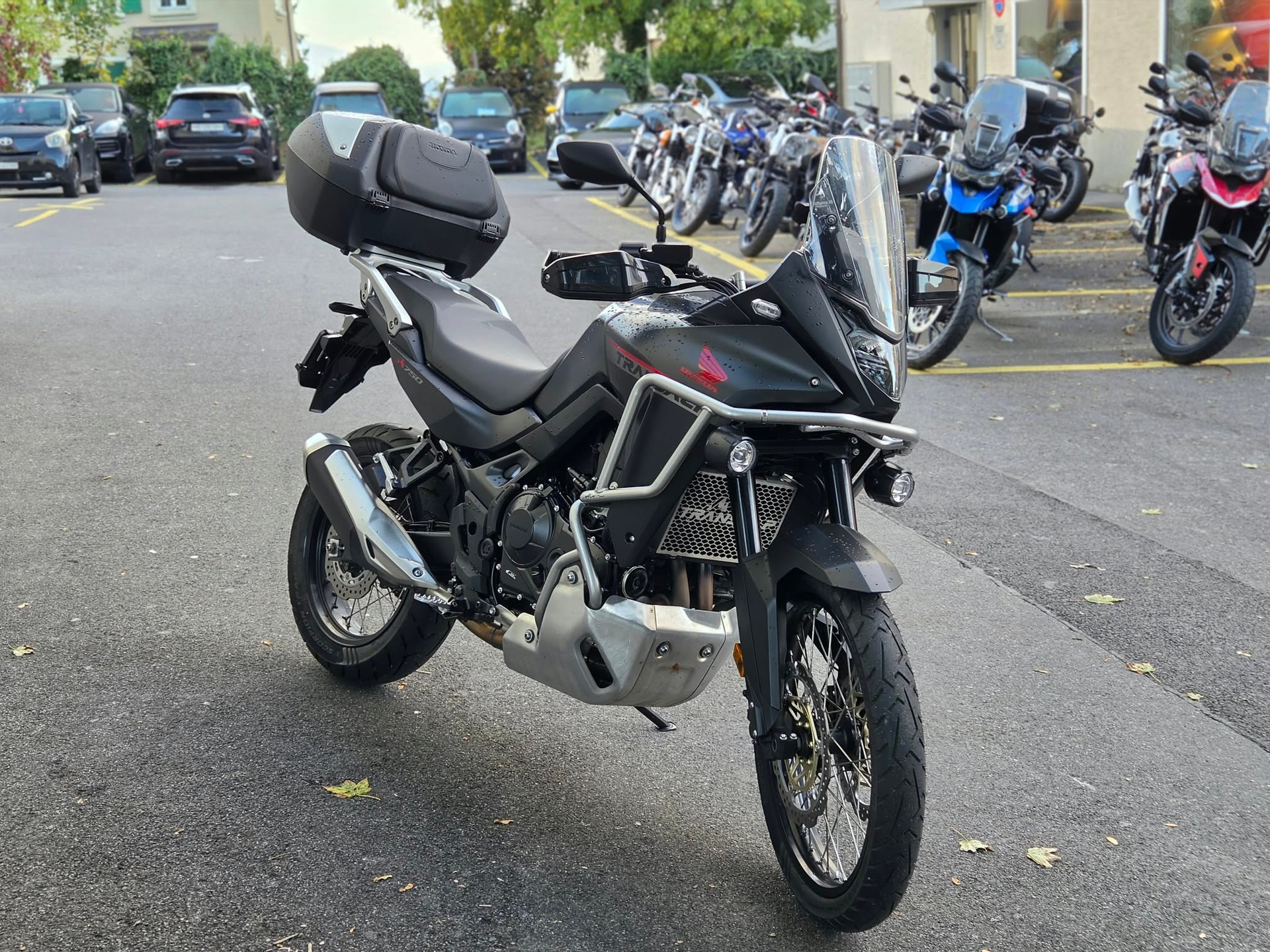 HONDA XL 750 Transalp-image-1