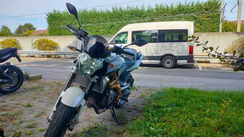 APRILIA SL 750 Shiver-image-1