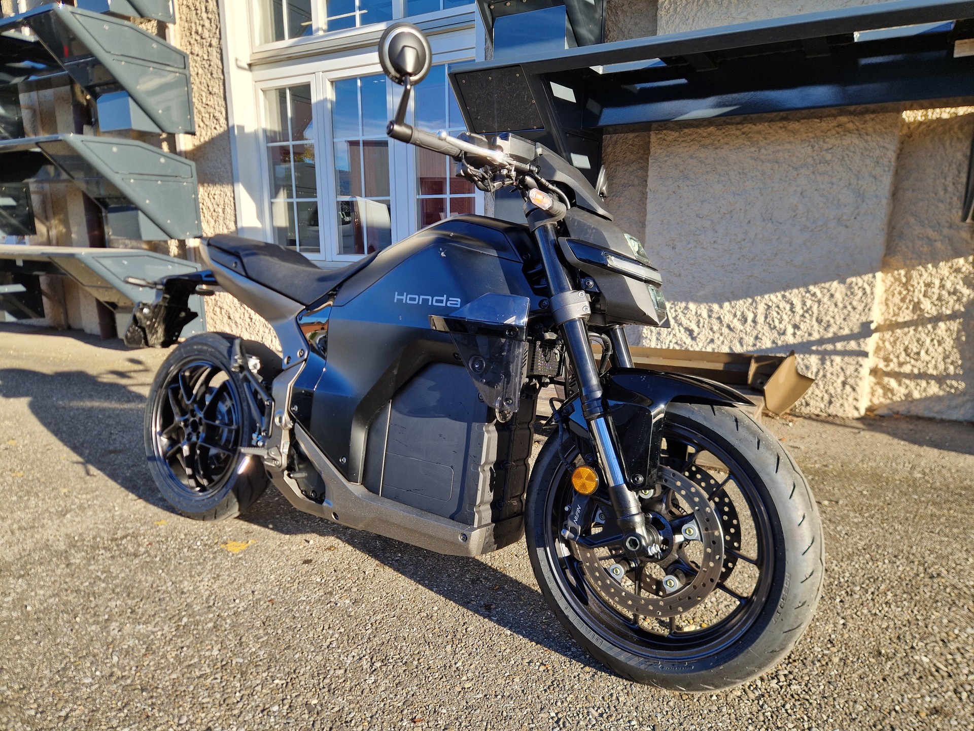 HONDA WN7 EVF90 Elektro-image-4
