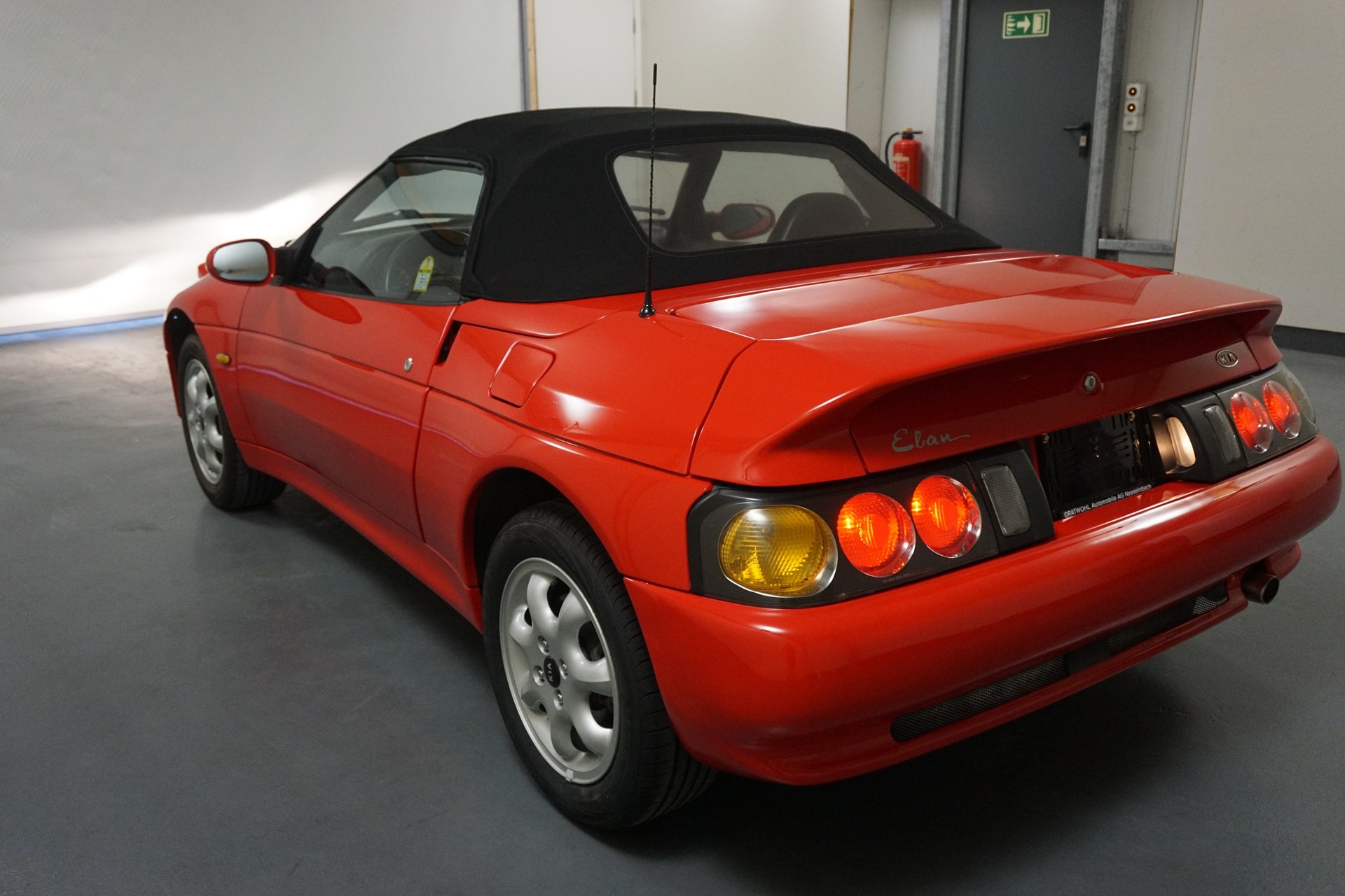 KIA (Lotus) Elan 1.8-image-5