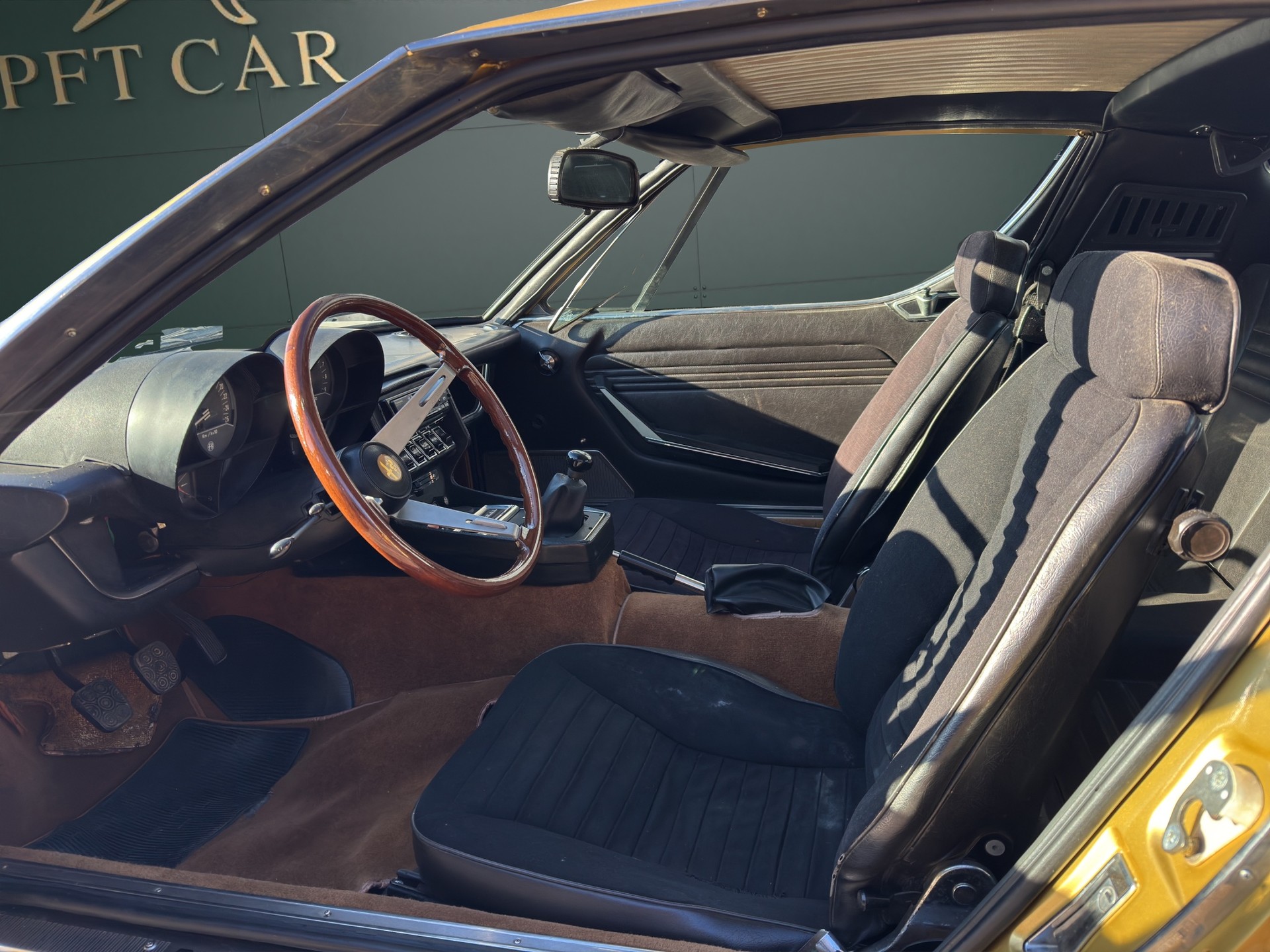 ALFA ROMEO MONTREAL 105.64 - V8 Bertone // VETERAN //-image-7