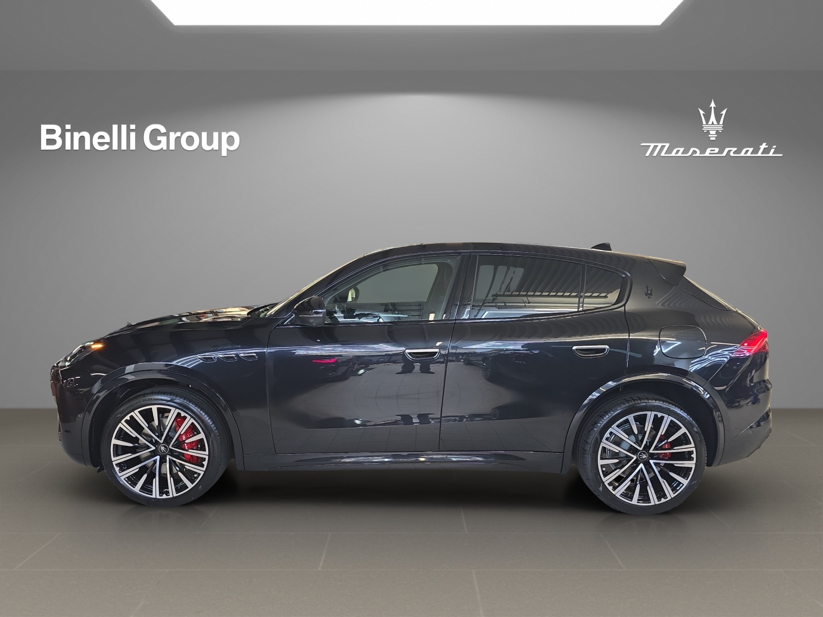 MASERATI Grecale 2.0 MHEV Modena Hybrid Automatica-showroom-element-2