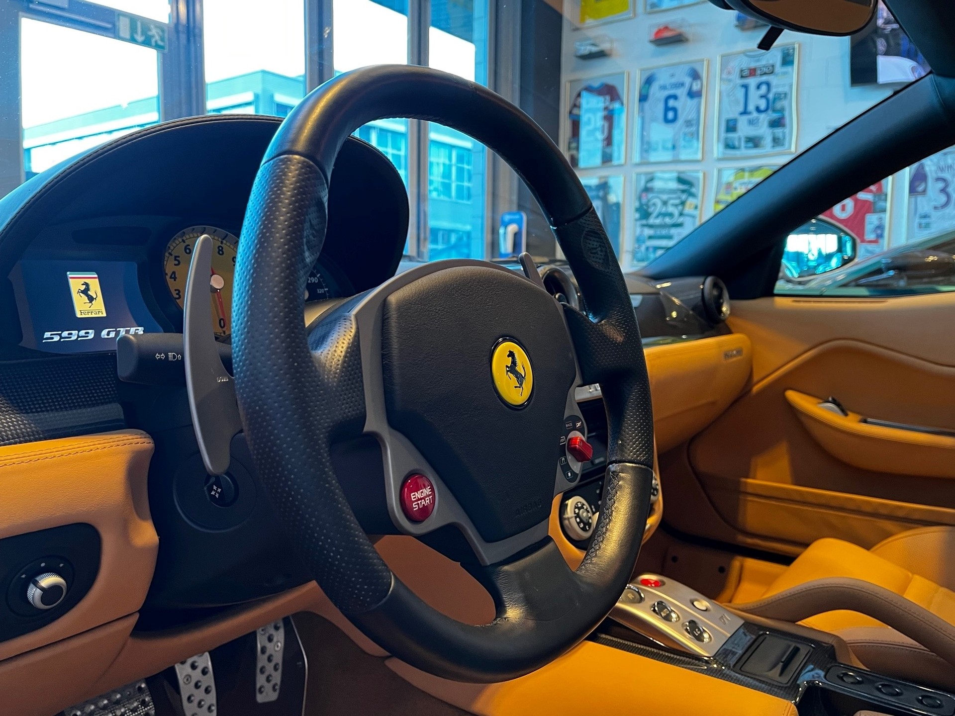 FERRARI 599 GTB-image-14