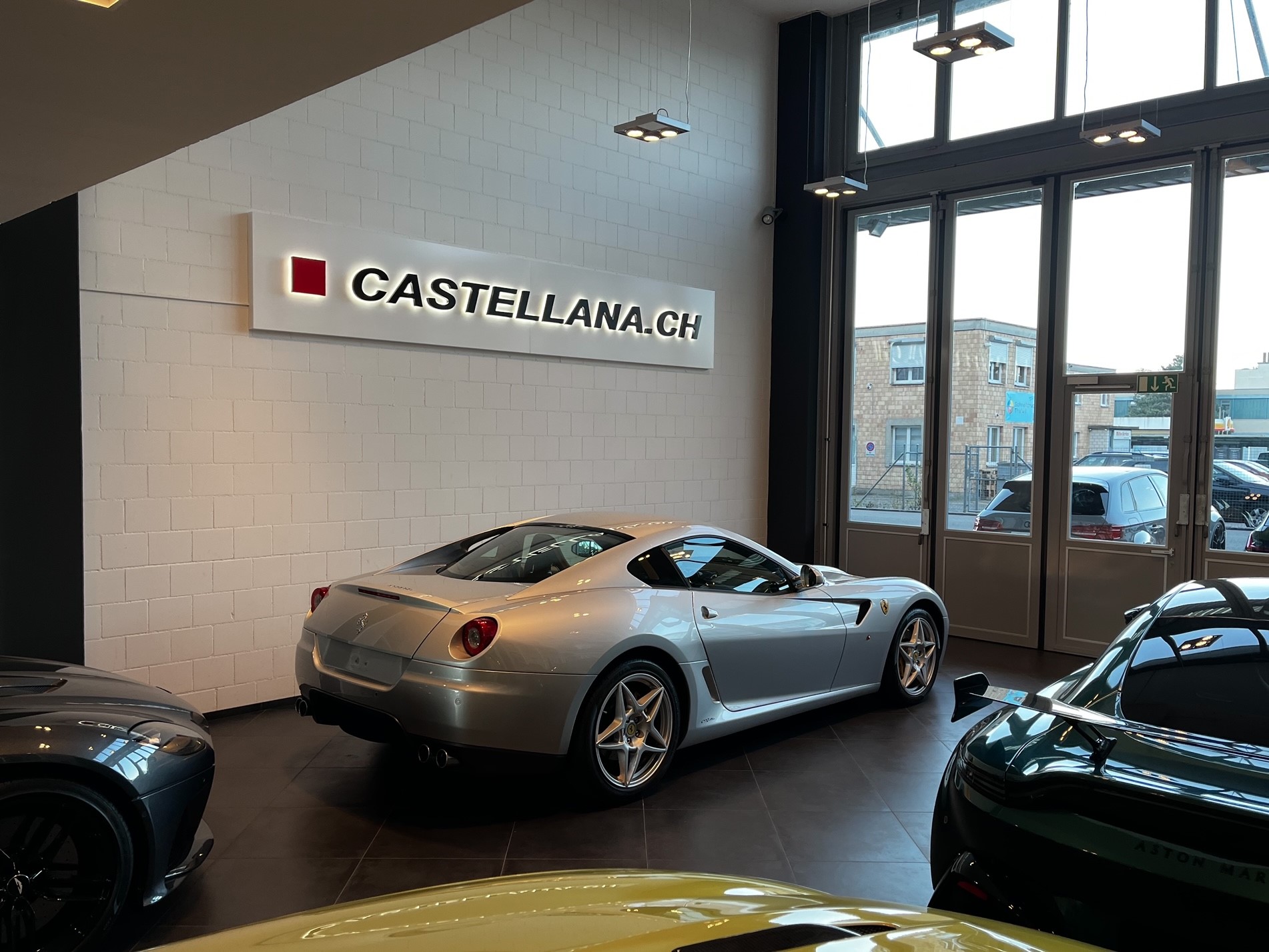 FERRARI 599 GTB-image-5