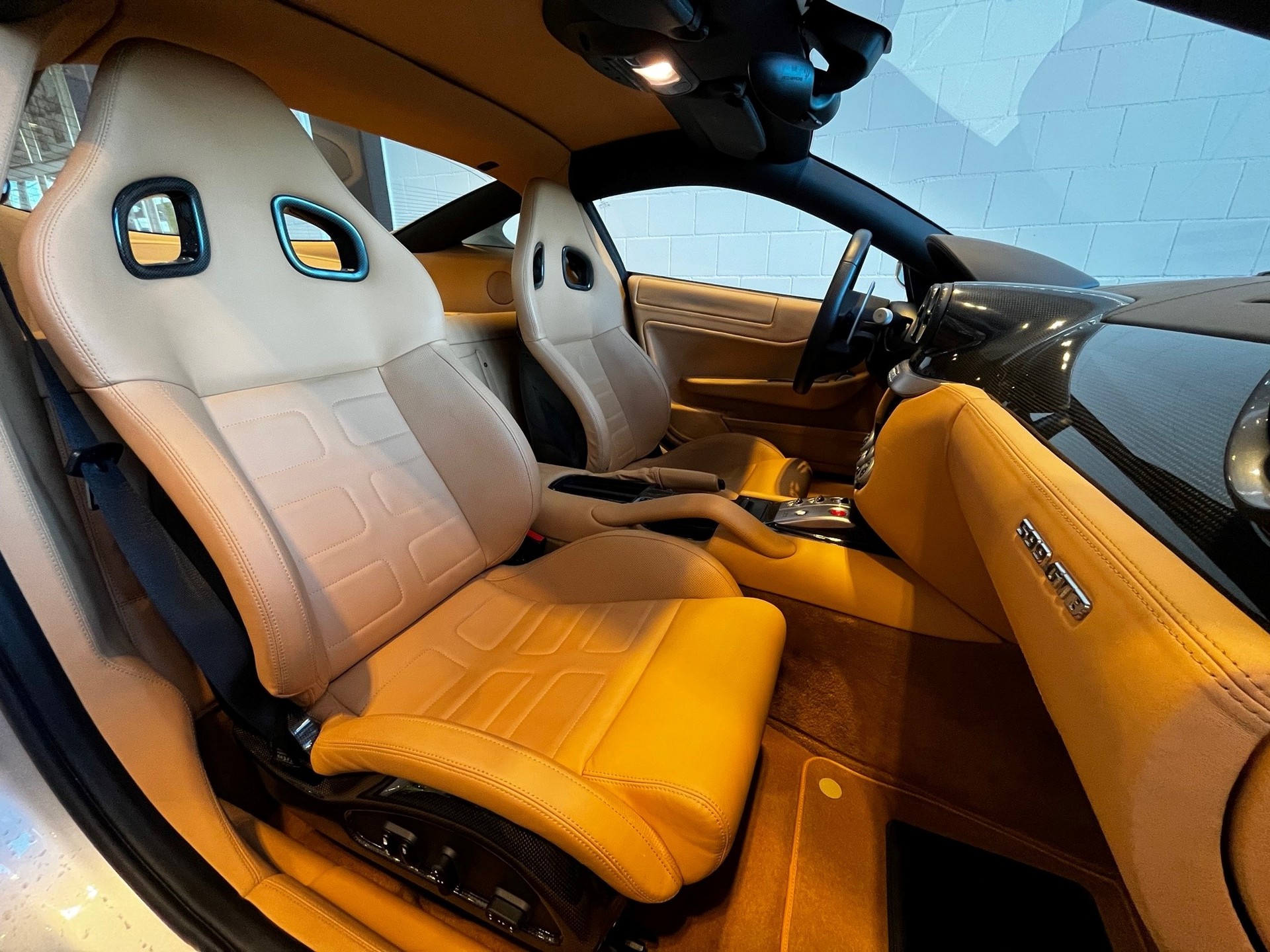 FERRARI 599 GTB-image-17