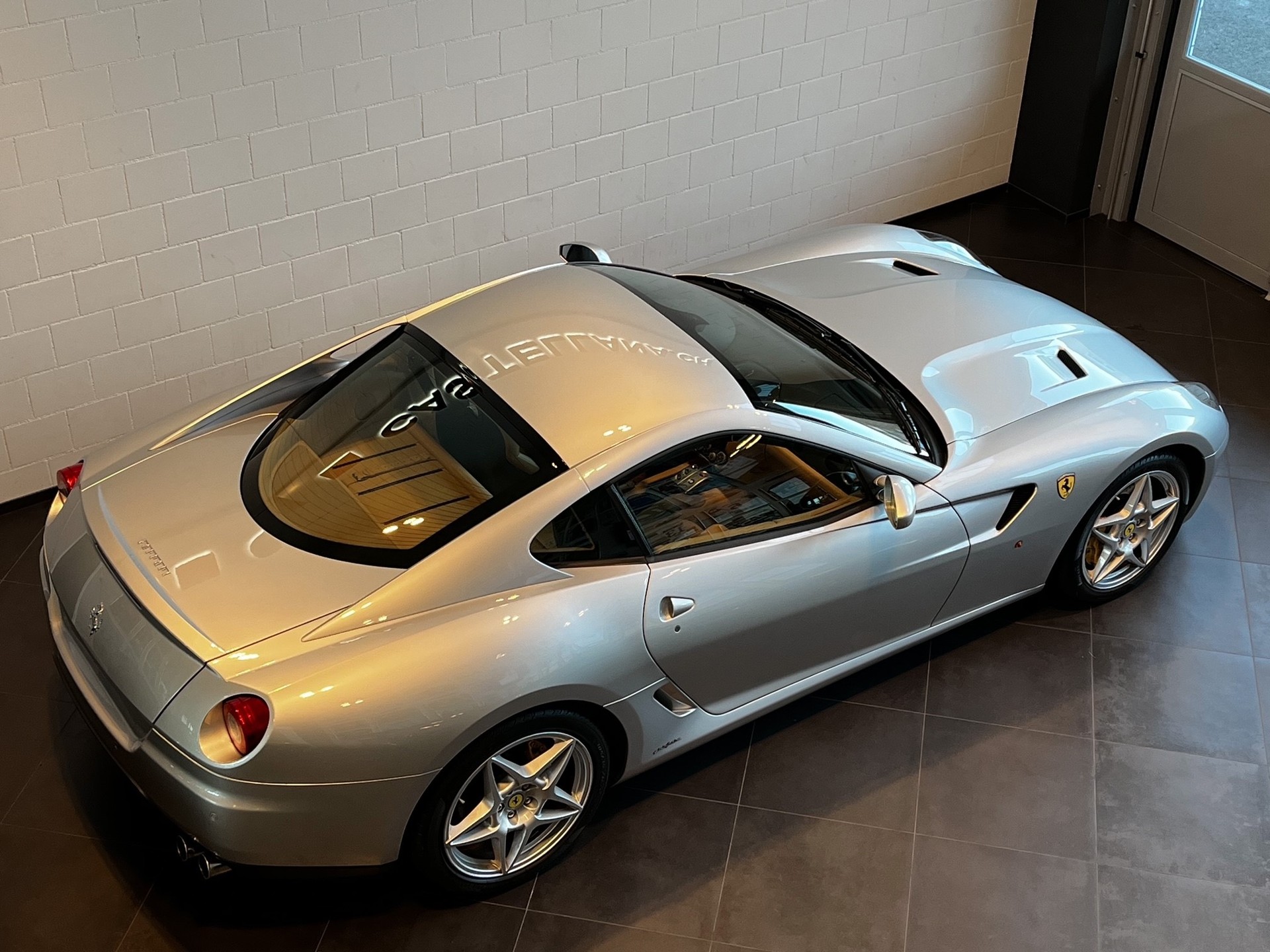 FERRARI 599 GTB-image-8
