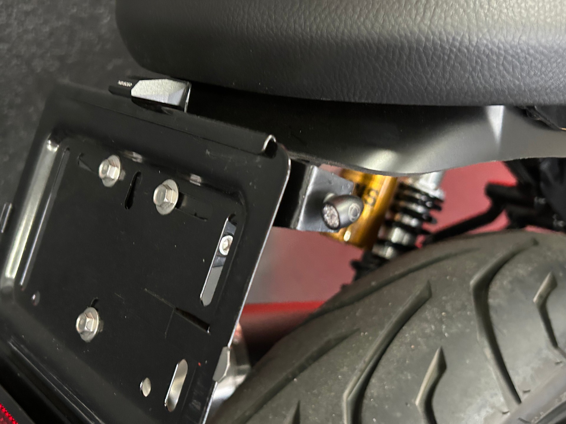 MOTO GUZZI V7 IV 850 EVO X-image-14
