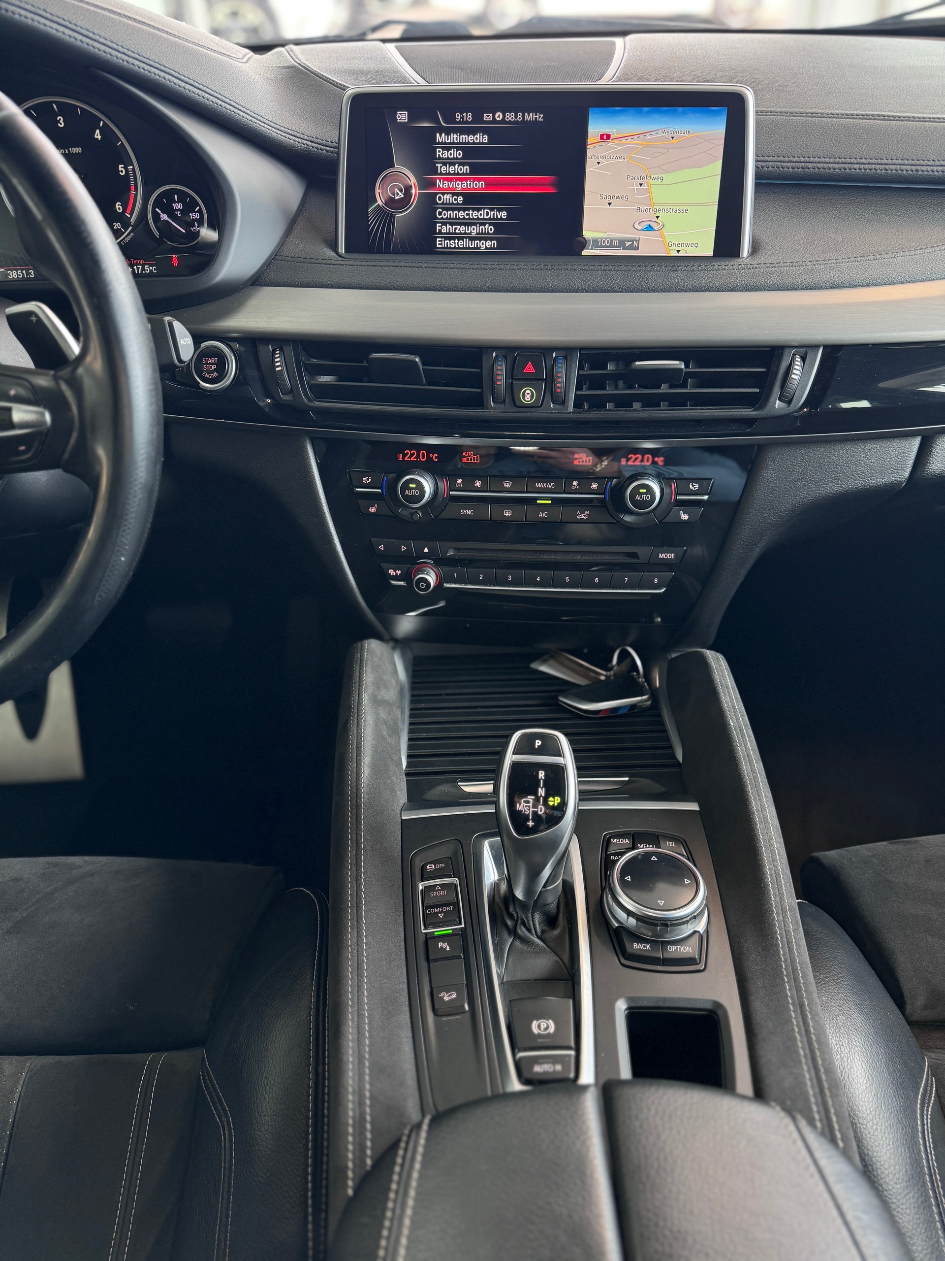 BMW X6 xDrive 30d M Sport Steptronic-image-10