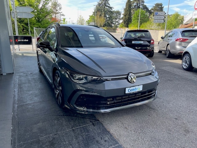 VW Golf 2.0 TSI R-Line DSG-image-2