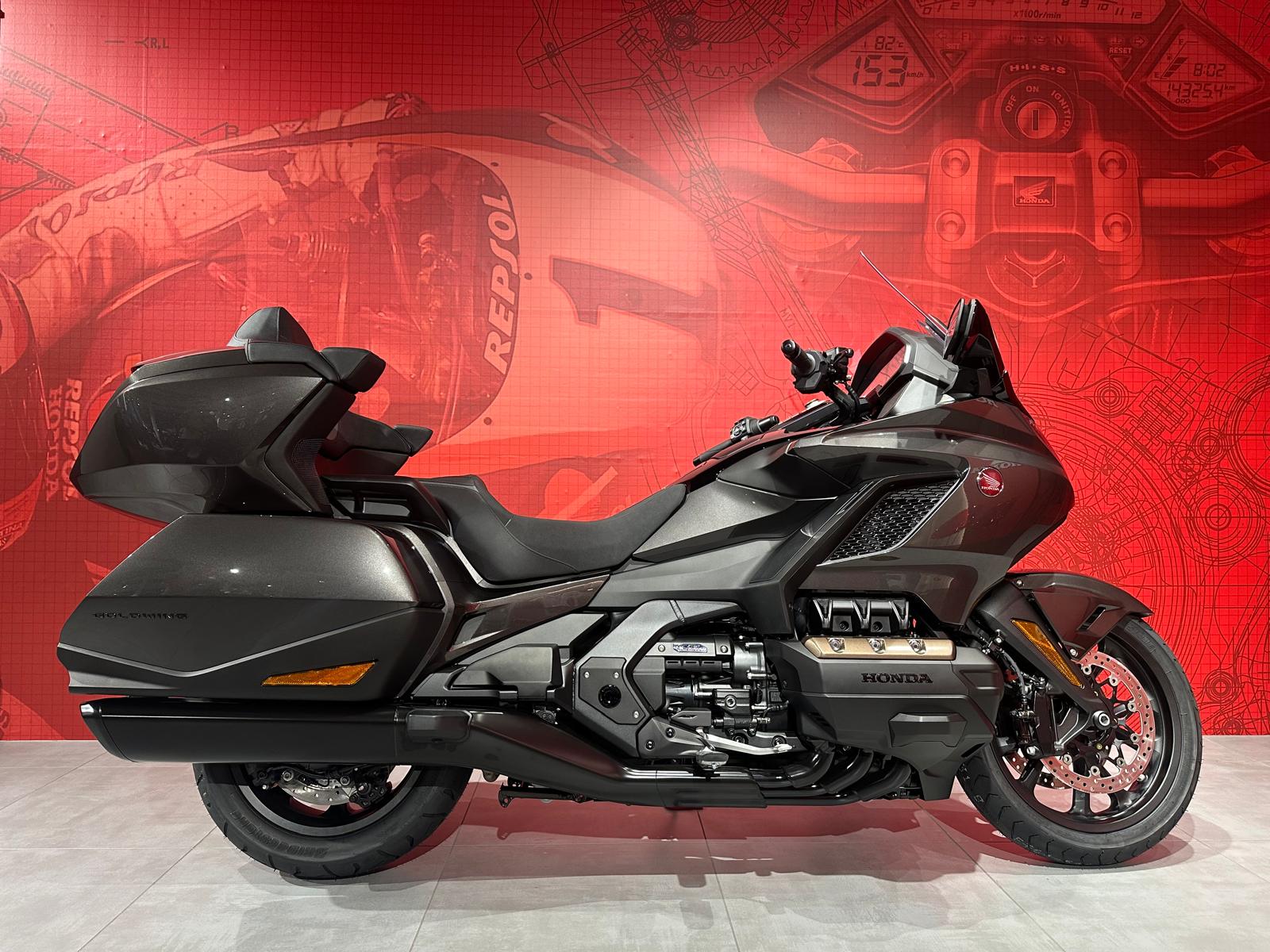 HONDA GL 1800 DA DCT Goldwing-image-1