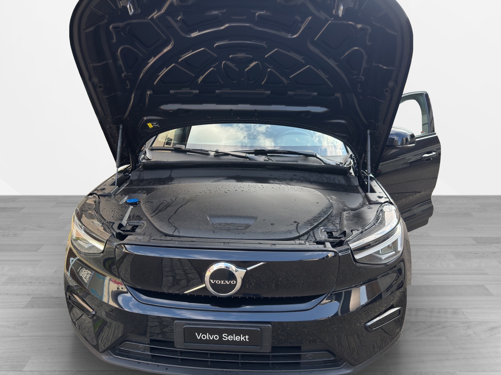 VOLVO C40 Recharge E80 82kWh Twin AWD Pure Electric Plus-image-15